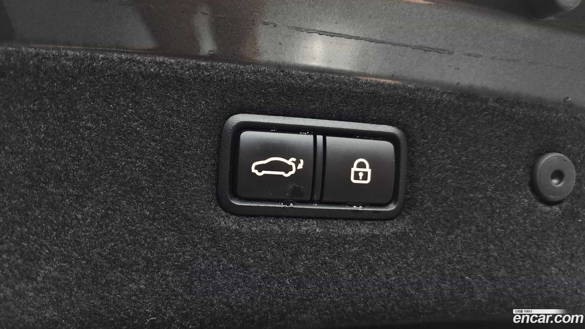 G70 Genesis 2019.0-OPTION-044