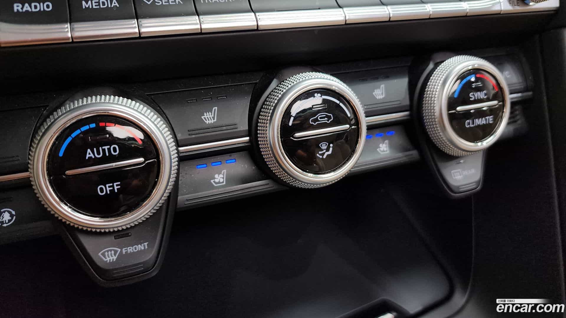 G70 Genesis 2019.0-OPTION-045