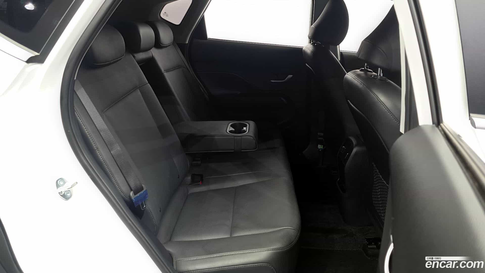 Kona Hyundai 2024.8-OPTION-015