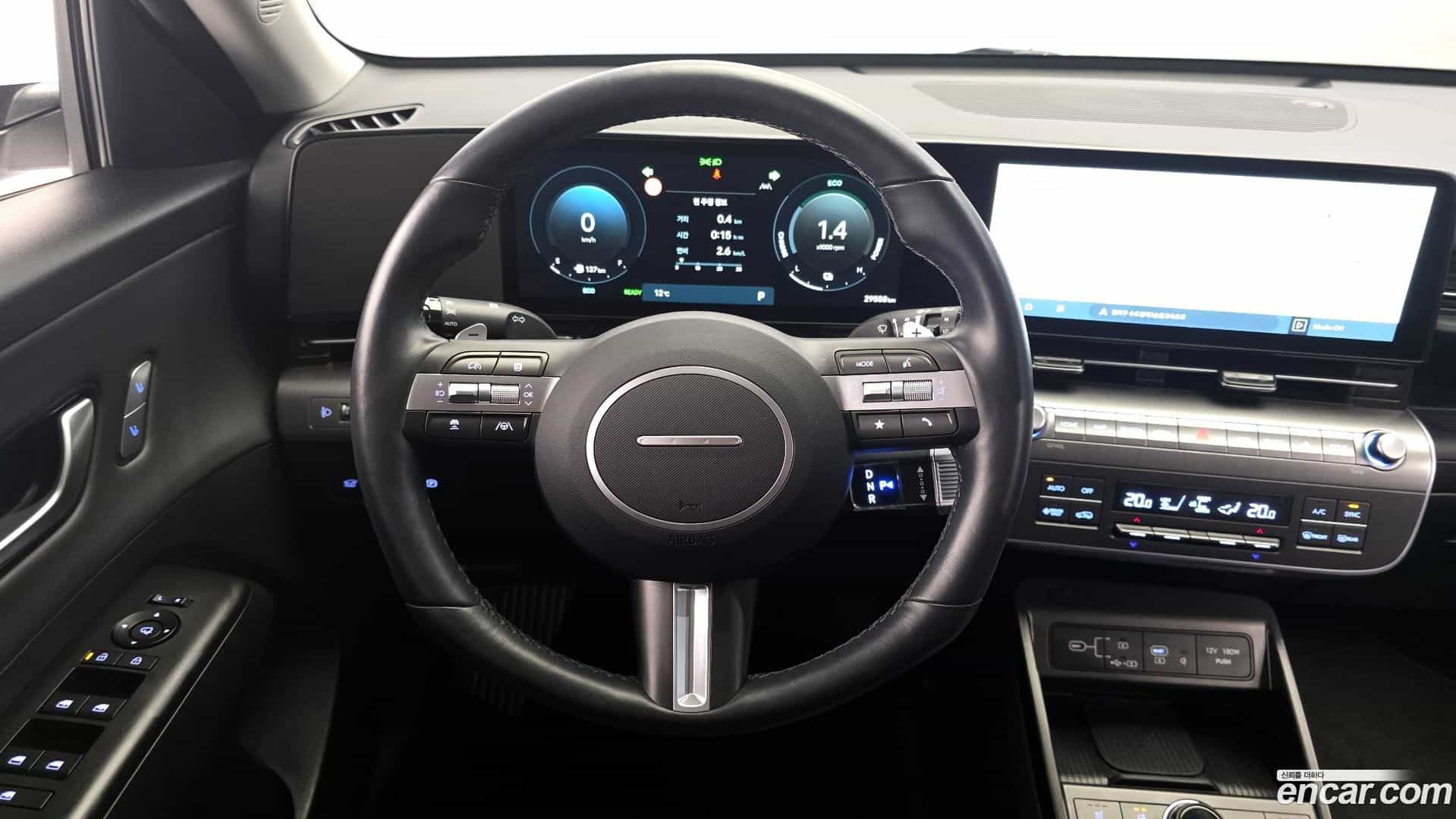 Kona Hyundai 2024.8-OPTION-017