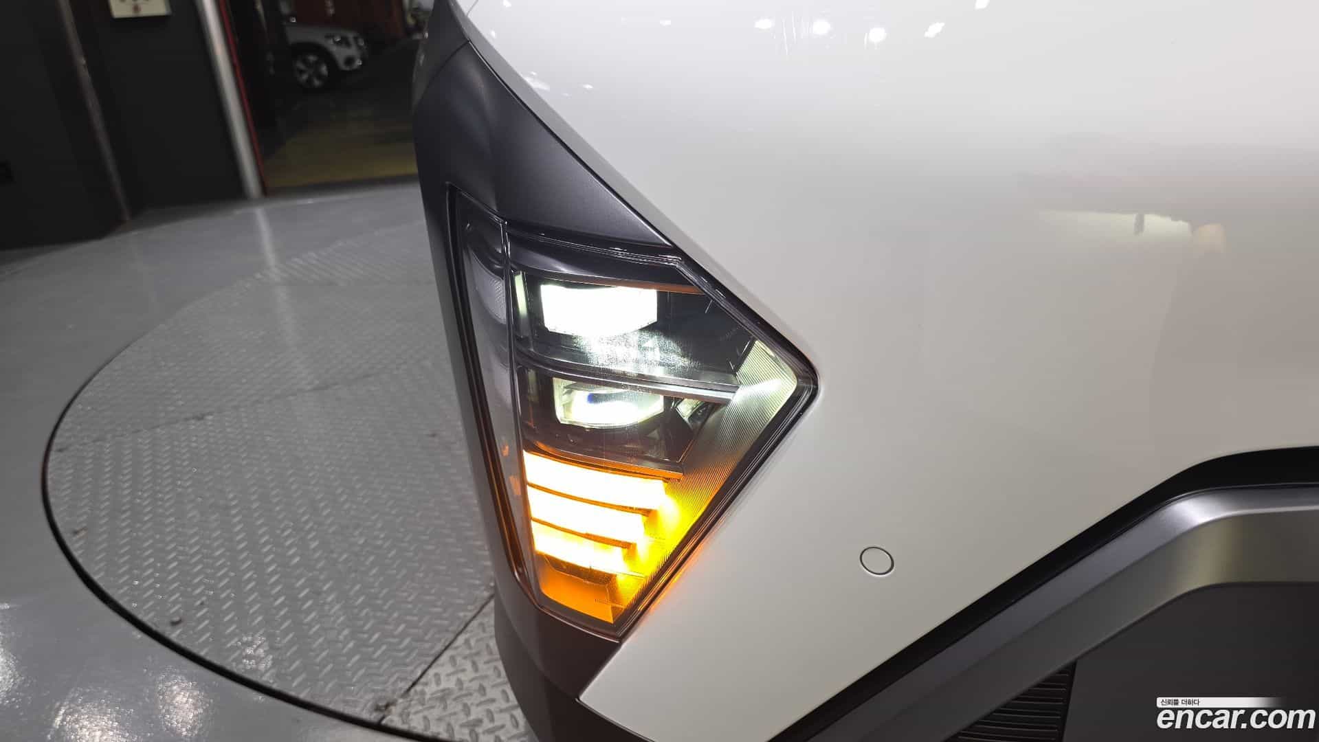 Kona Hyundai 2024.8-OUTER-032