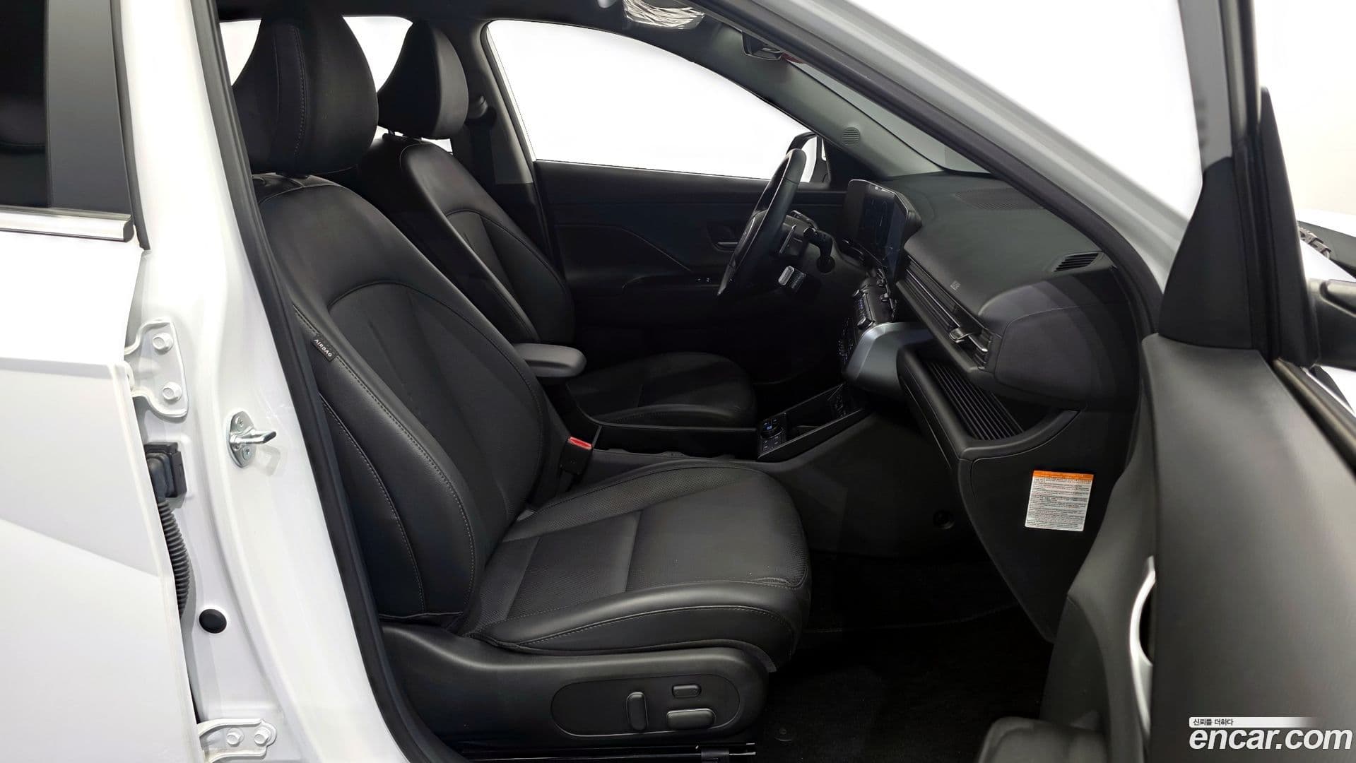 Main__Slider__Photo:Kona Hyundai 2024.8-25