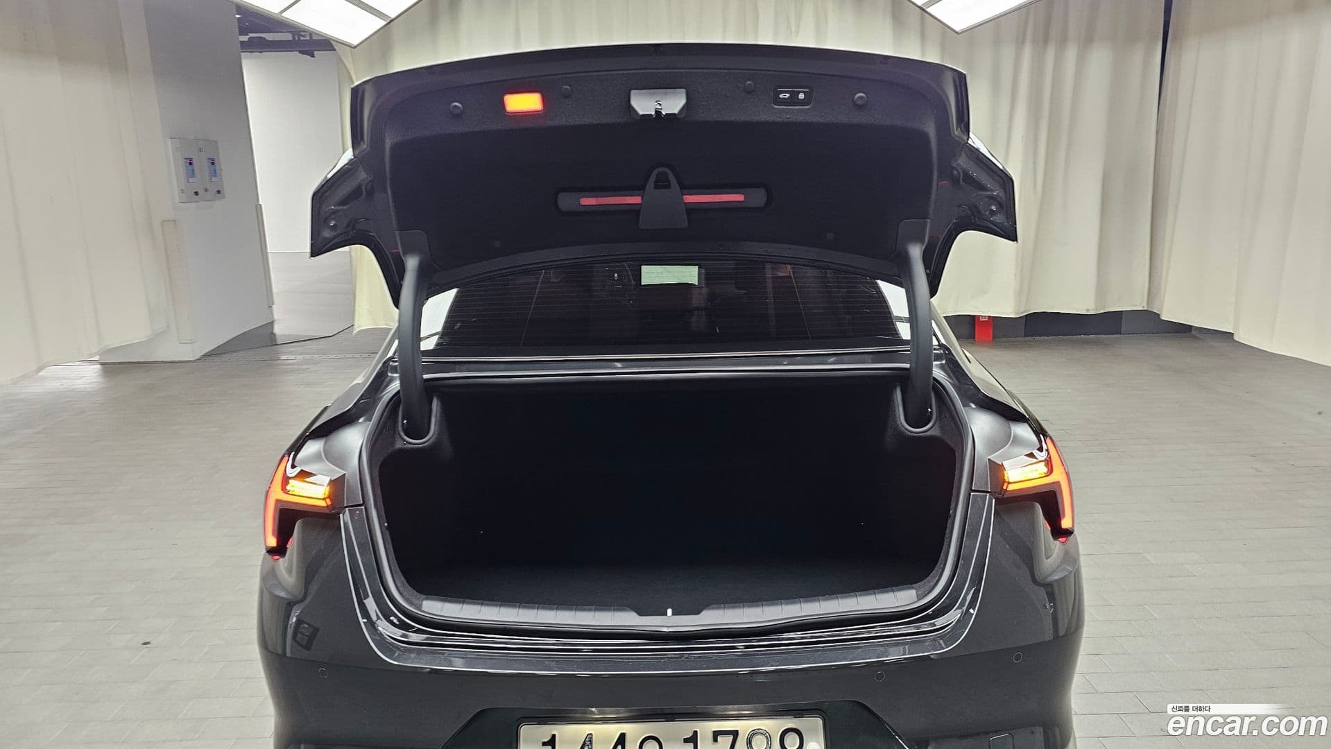 Main__Slider__Photo:K8 Kia 2024.9-30