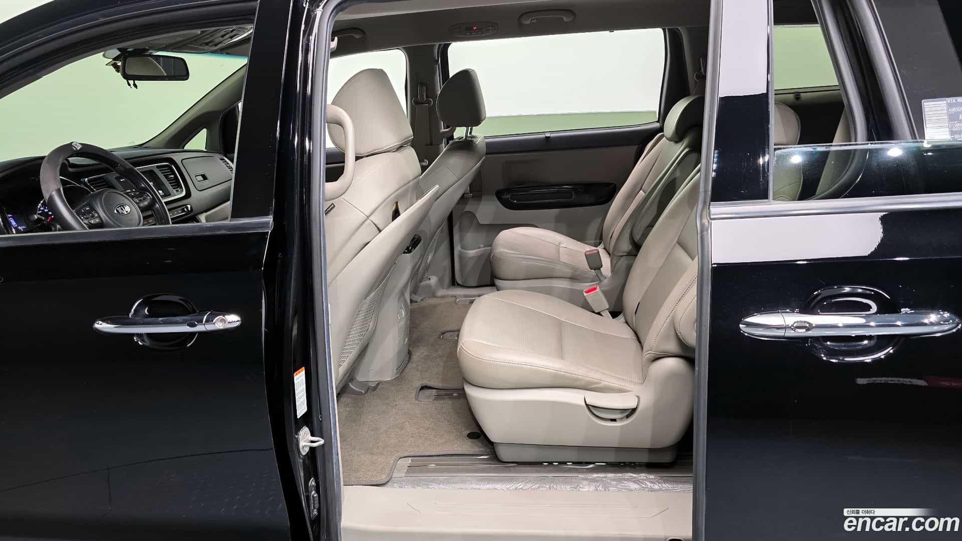 Canival Kia 2019.10-OPTION-016
