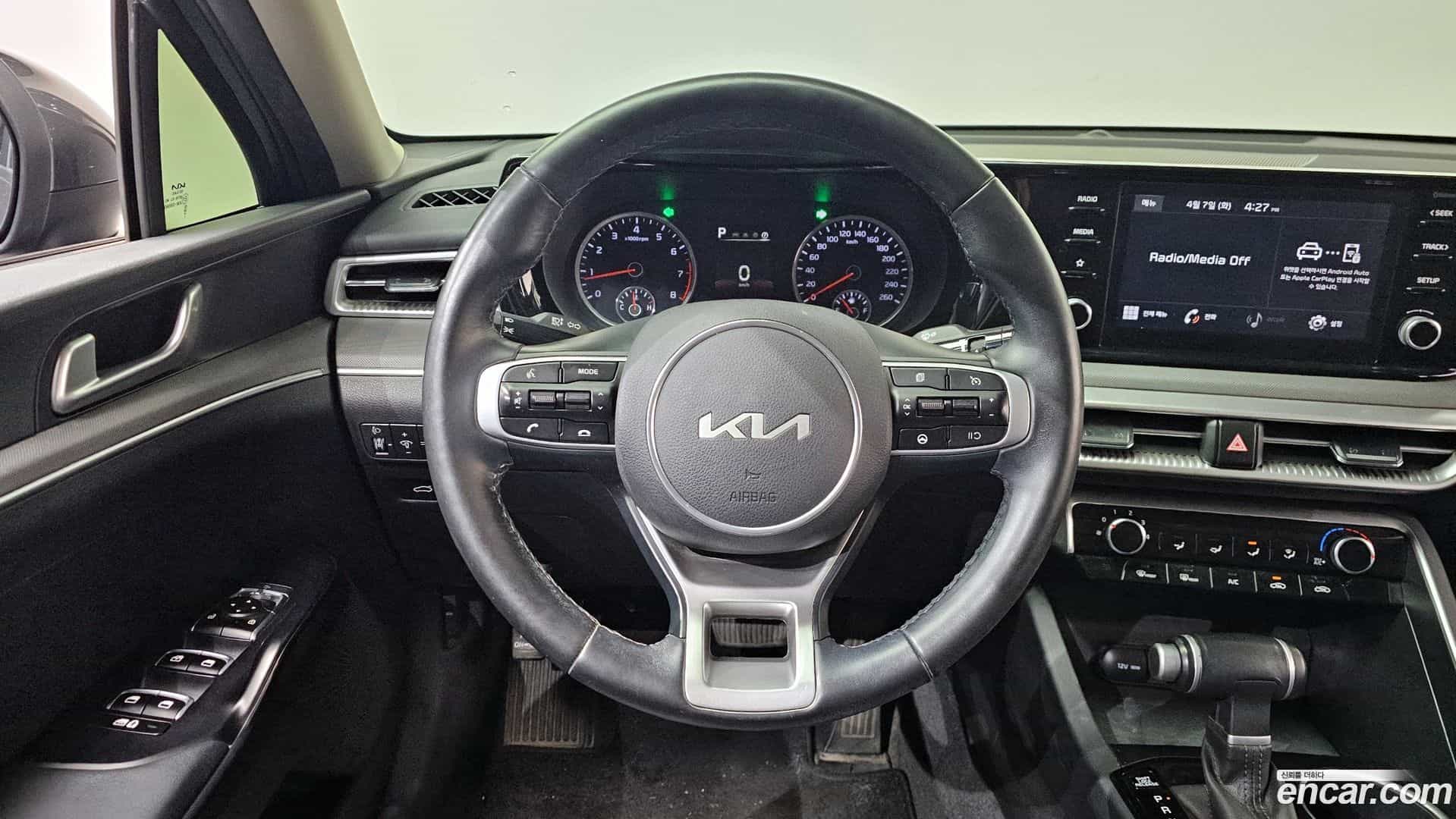 K5 Kia 2022.2-OPTION-017