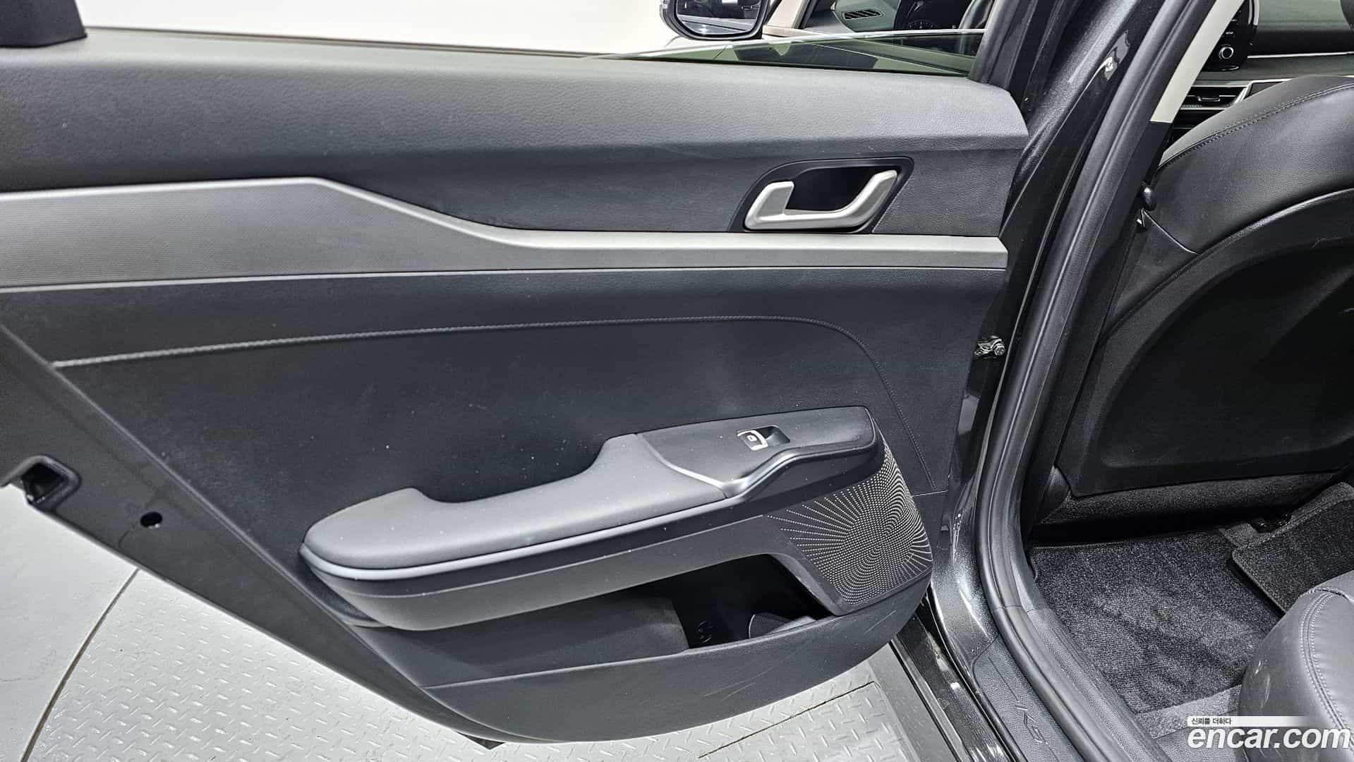 K5 Kia 2022.2-INNER-035