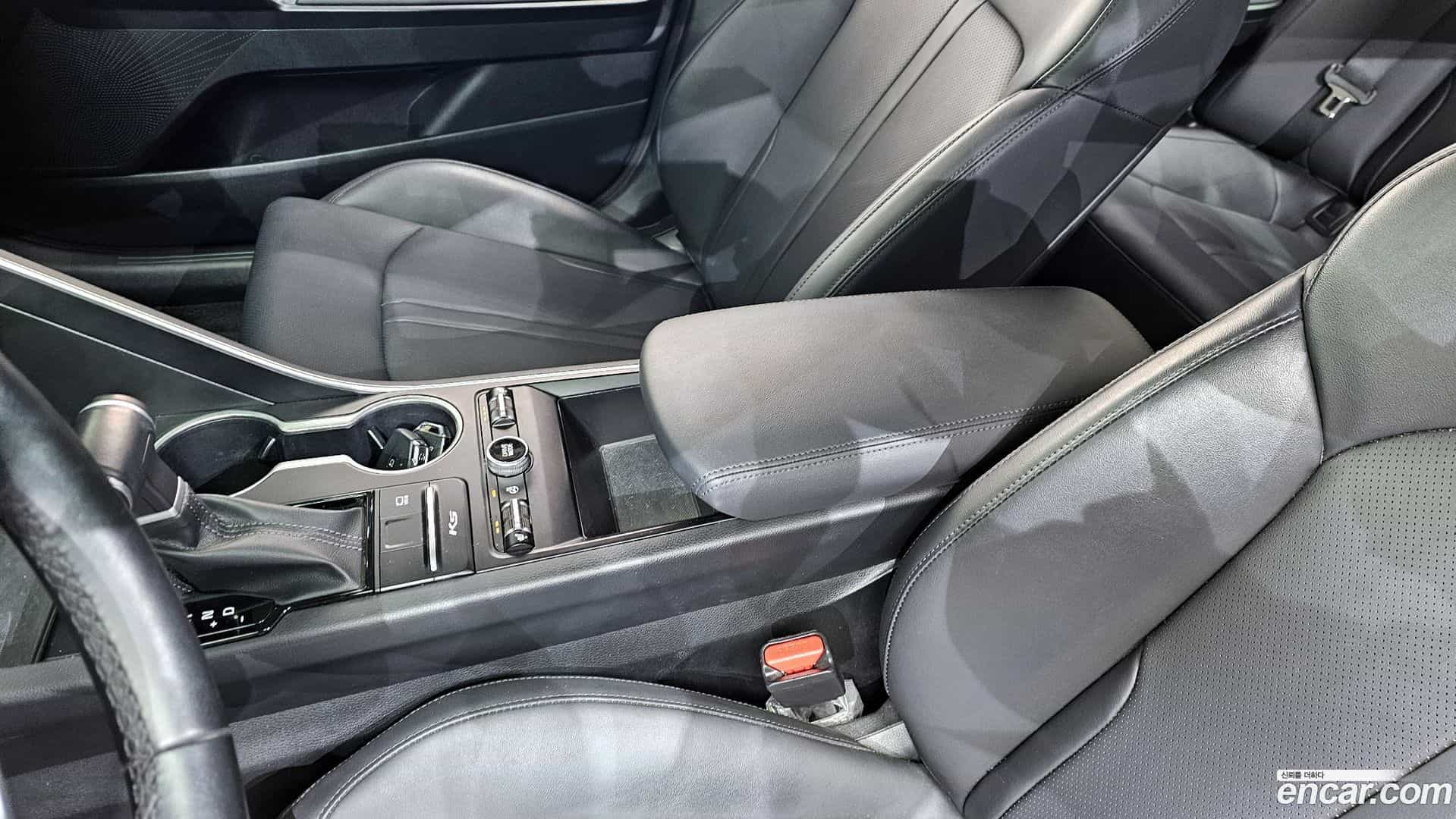 K5 Kia 2022.2-OPTION-042