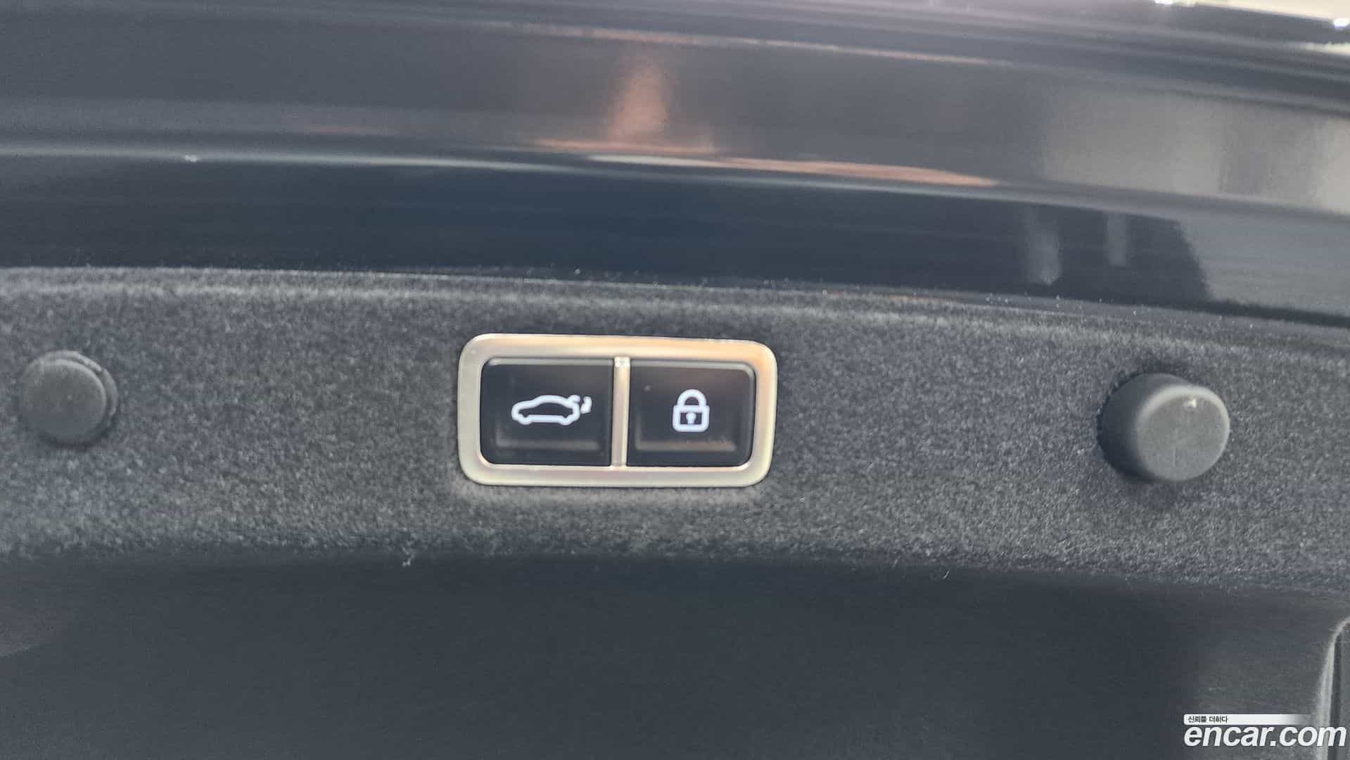 Grandeur Hyundai 2023.11-OPTION-022