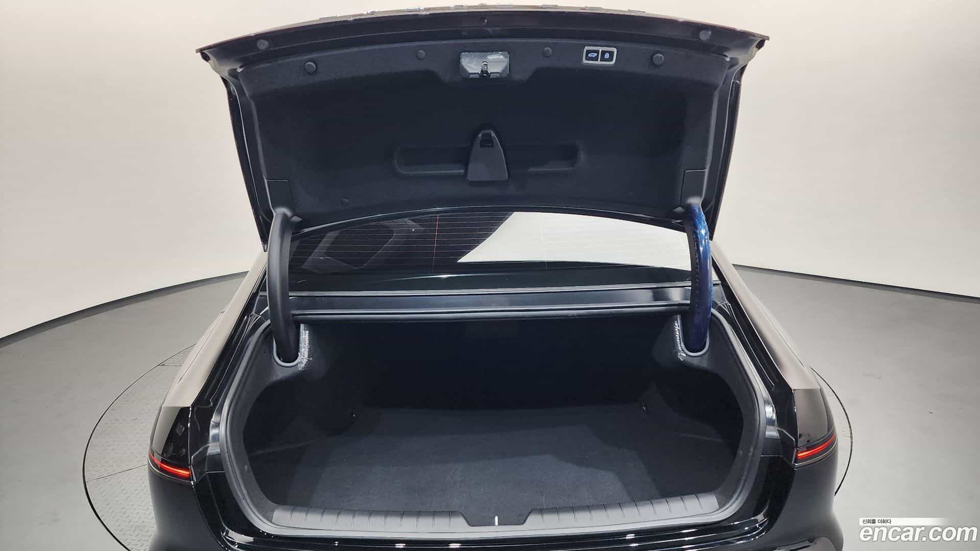 Grandeur Hyundai 2023.11-OPTION-023