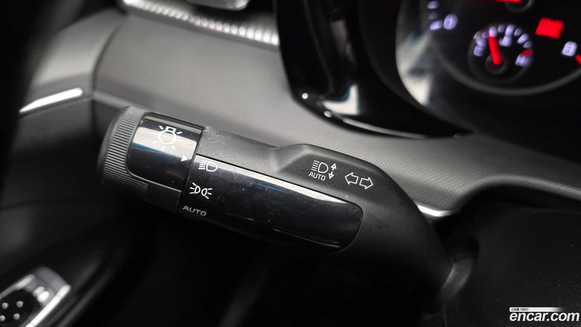 K5 Kia 2021.2-OPTION-040