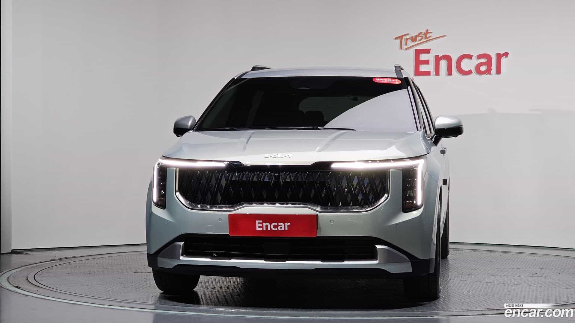 Canival Kia 2025.4-OUTER-003