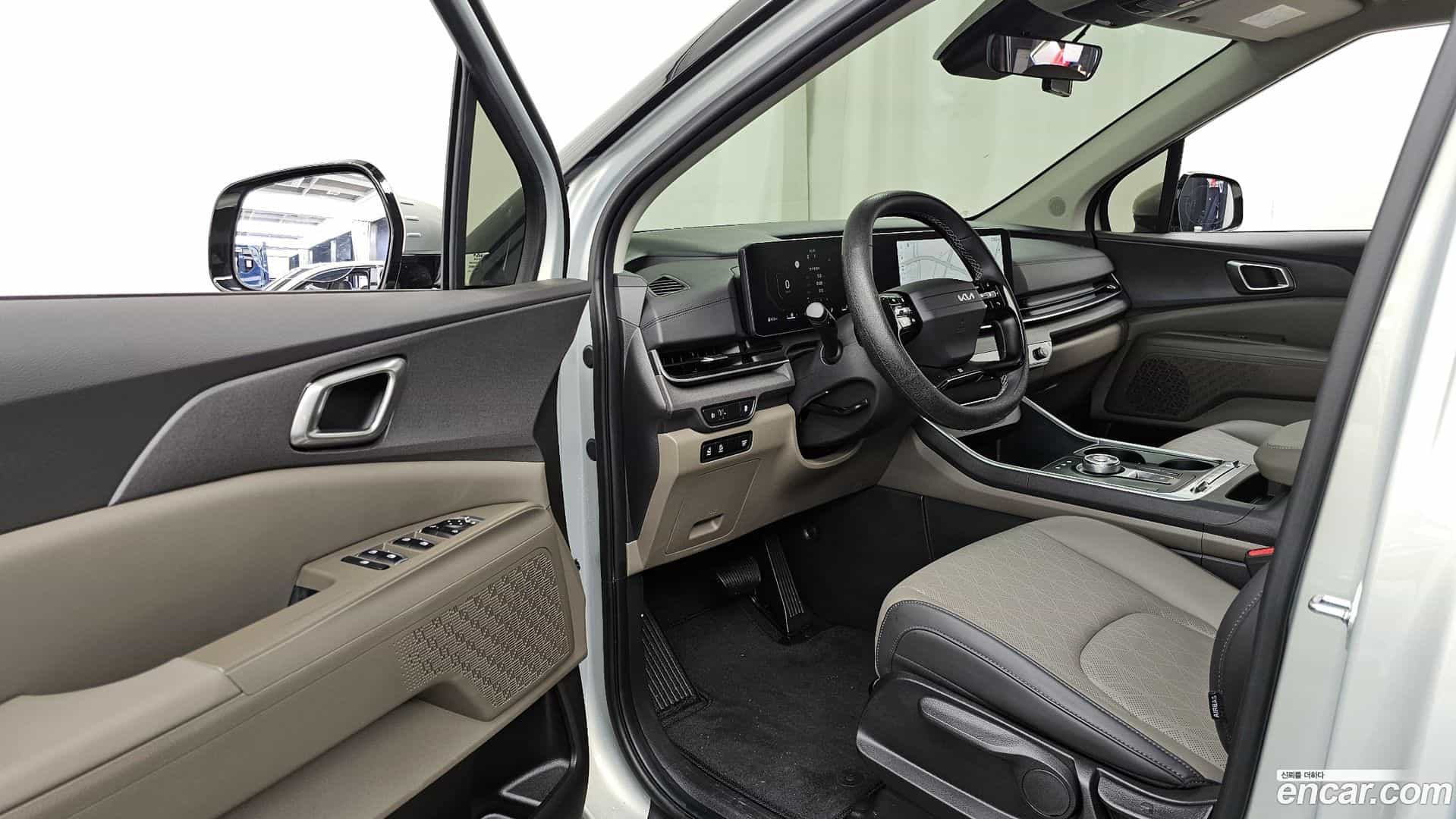 Canival Kia 2025.4-INNER-010