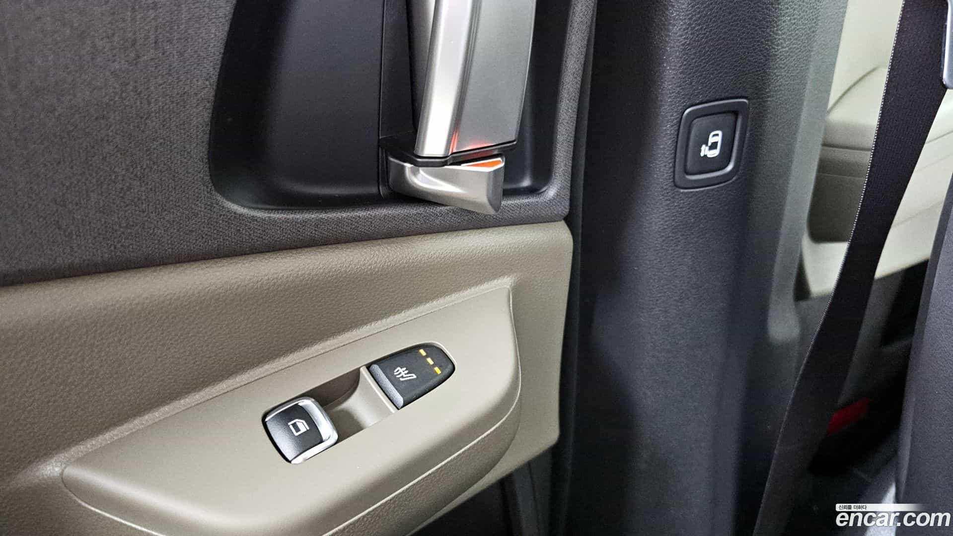 Canival Kia 2025.4-OPTION-042