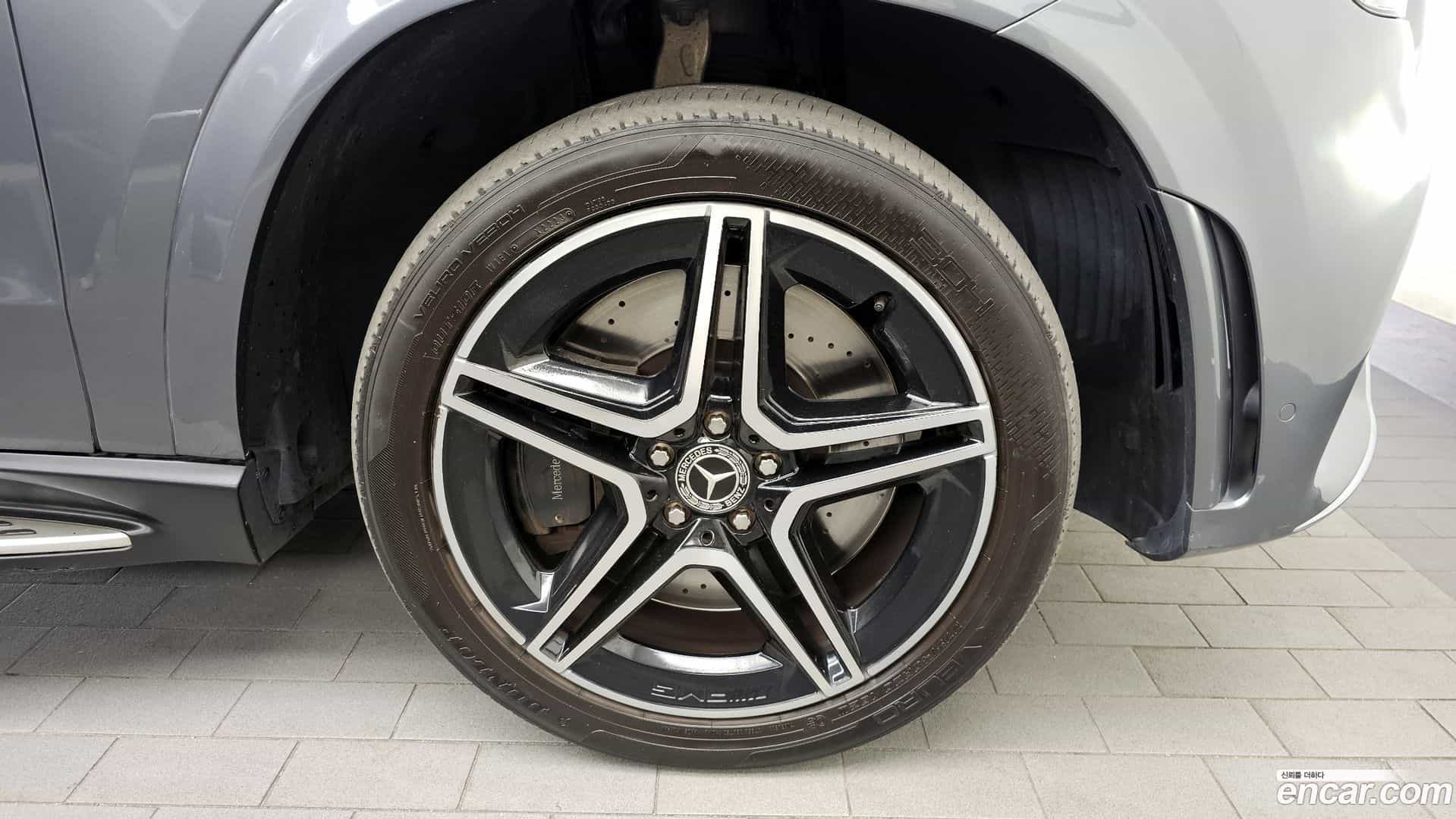 GLE-Class Mercedes-Benz 2019.11-OUTER-031