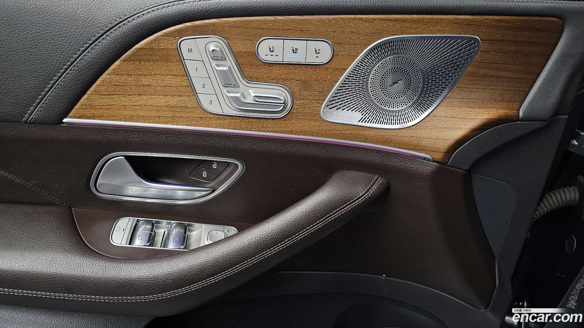 GLE-Class Mercedes-Benz 2019.11-OPTION-046