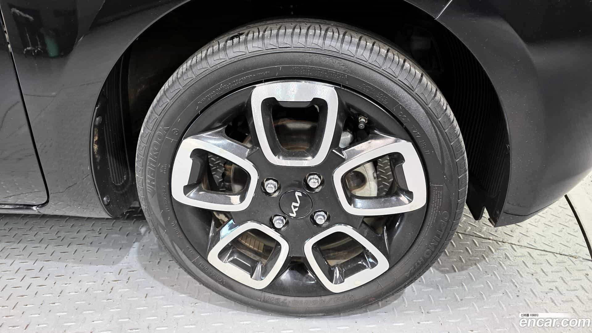 RAY Kia 2022.2-OUTER-005