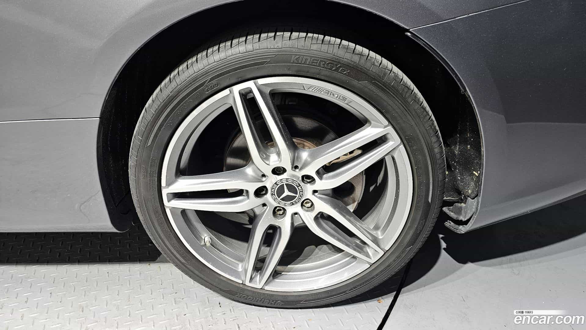E-Class Mercedes-Benz 2017.11-OUTER-031