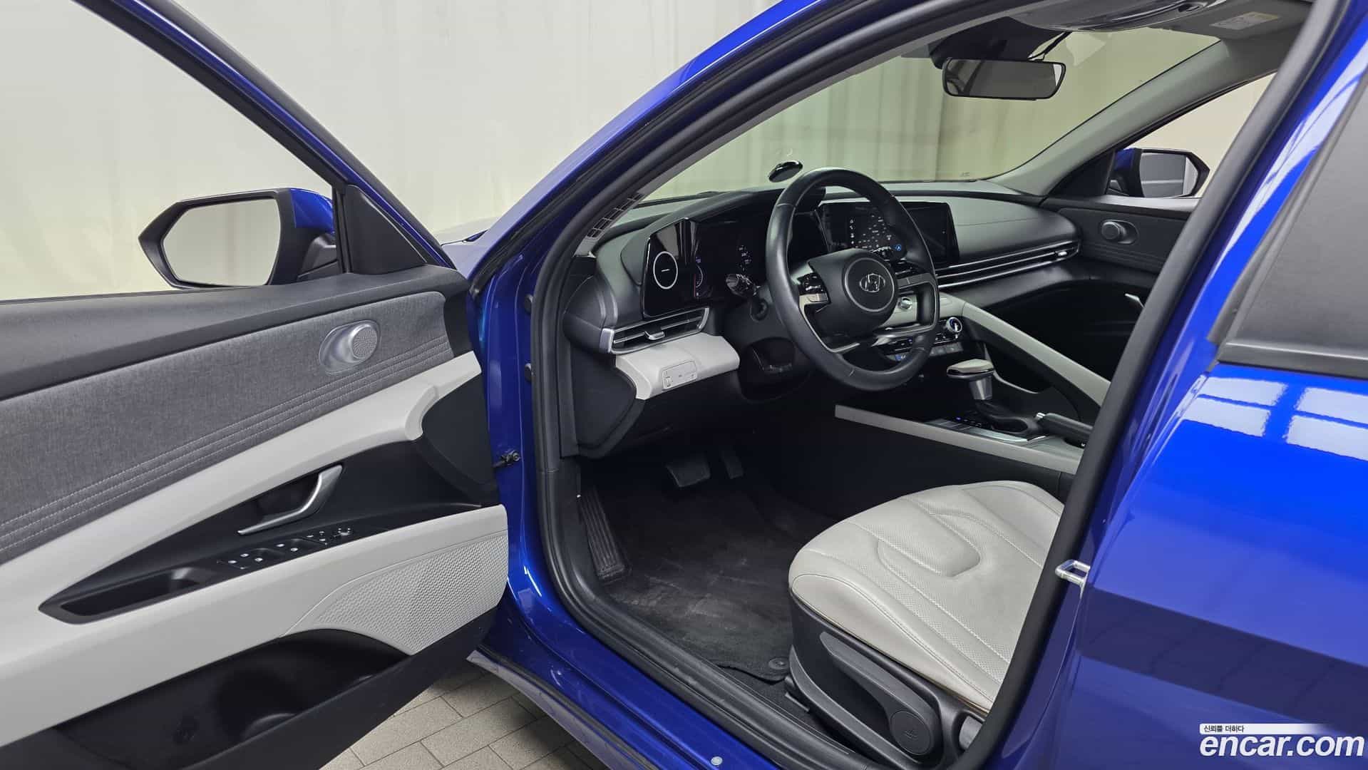 AVANTE Hyundai 2020.7-INNER-010