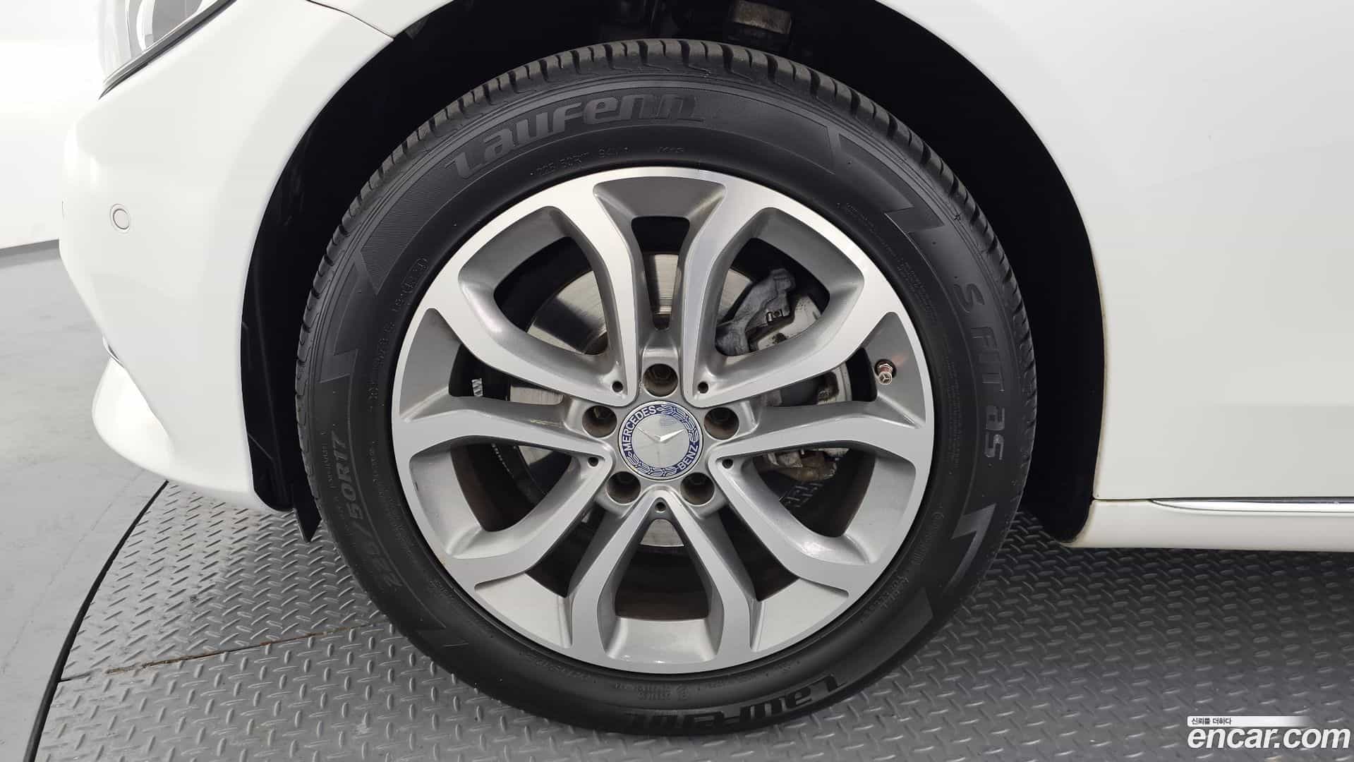 C-Class Mercedes-Benz 2015.7-OUTER-005