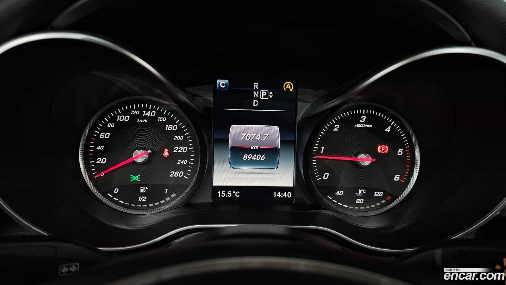 C-Class Mercedes-Benz 2015.7-INNER-008