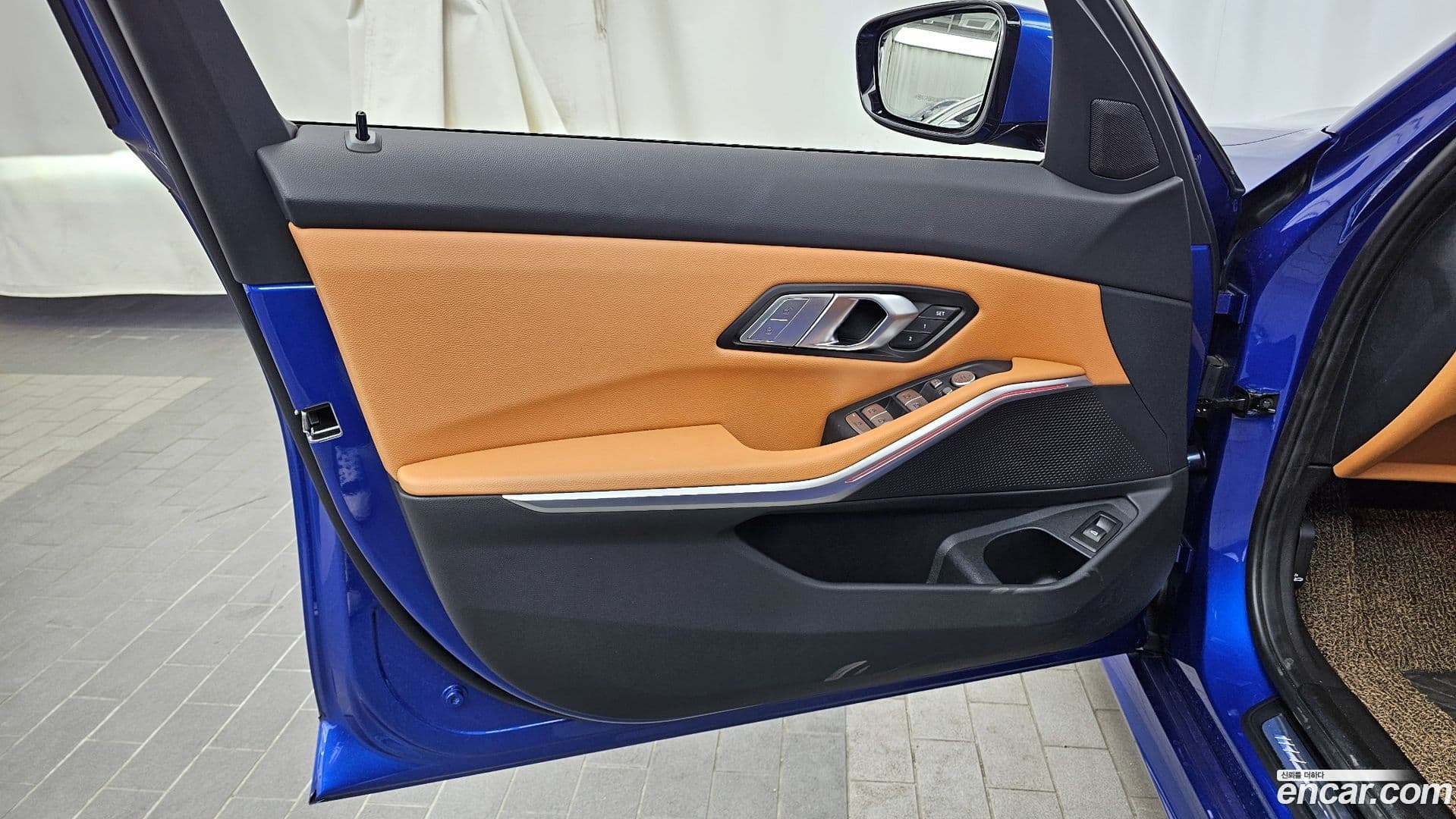 Main__Slider__Photo:3-Series BMW 2022.11-23