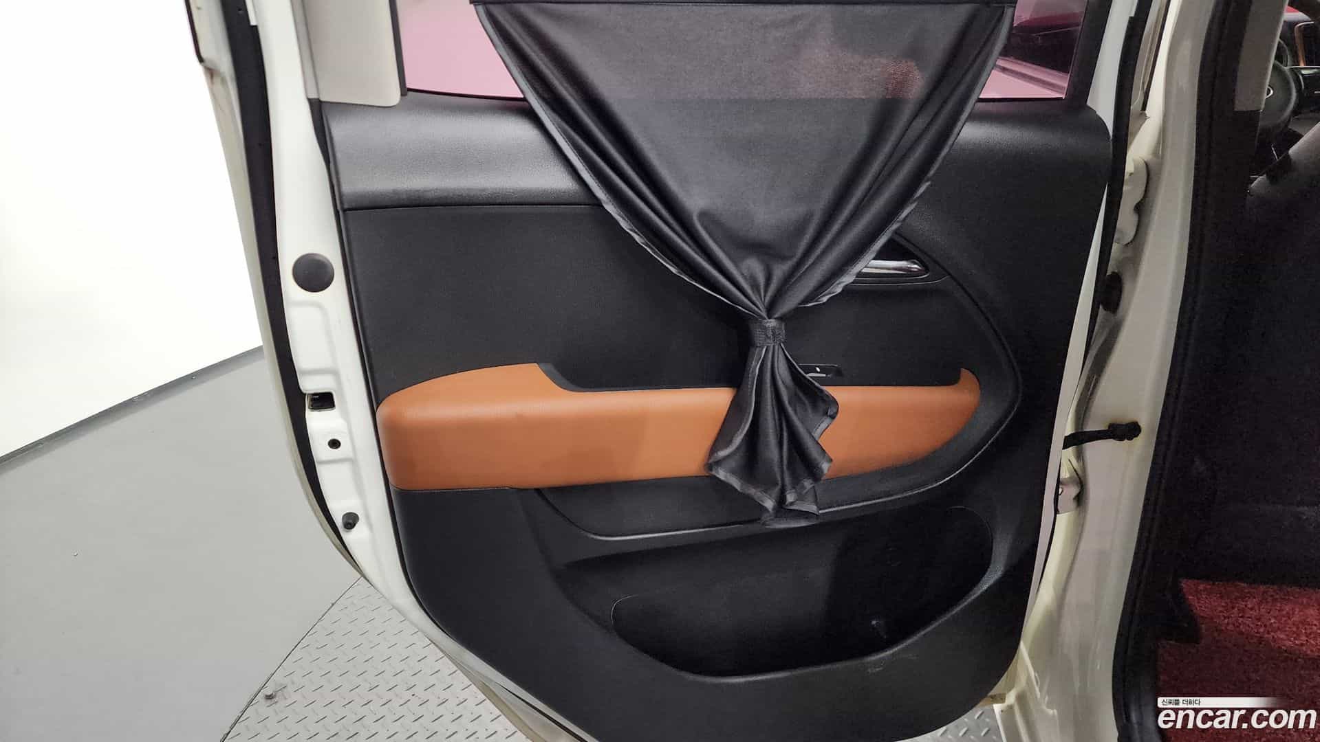 RAY Kia 2018.8-INNER-035
