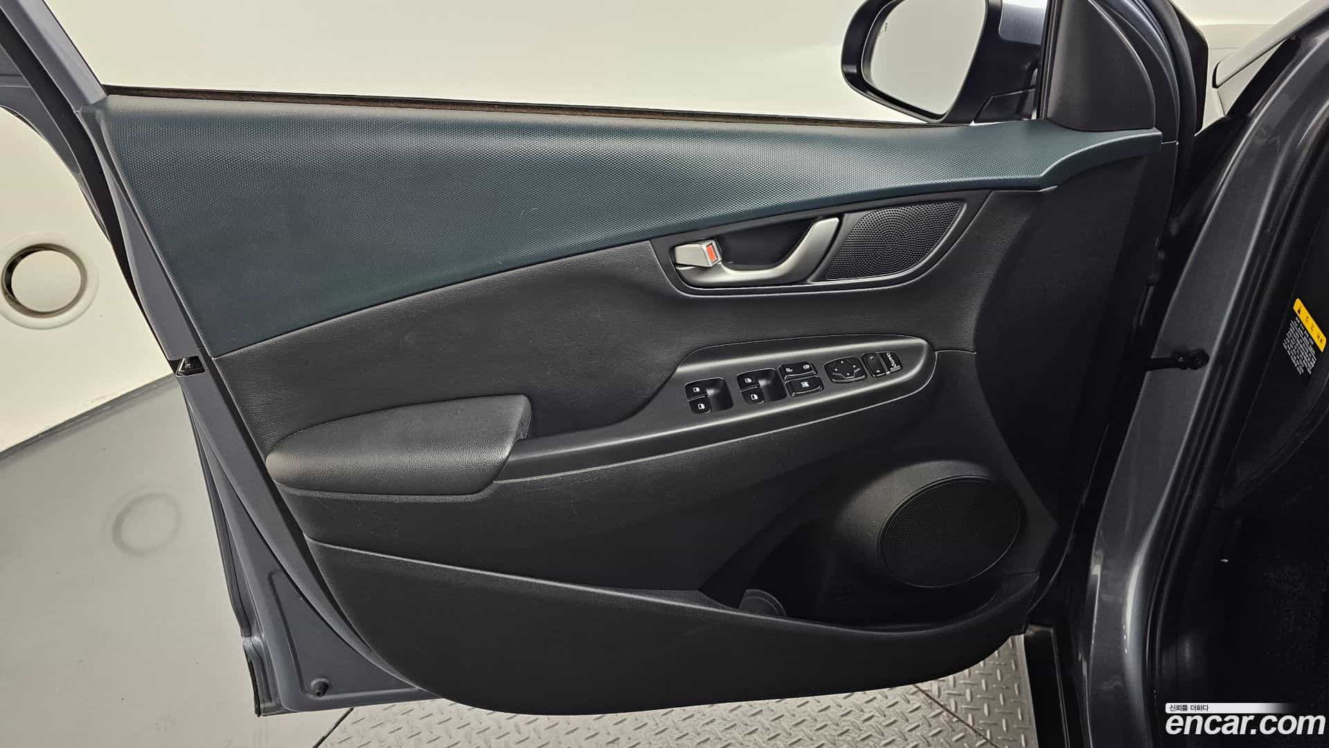 Kona Hyundai 2018.11-INNER-034