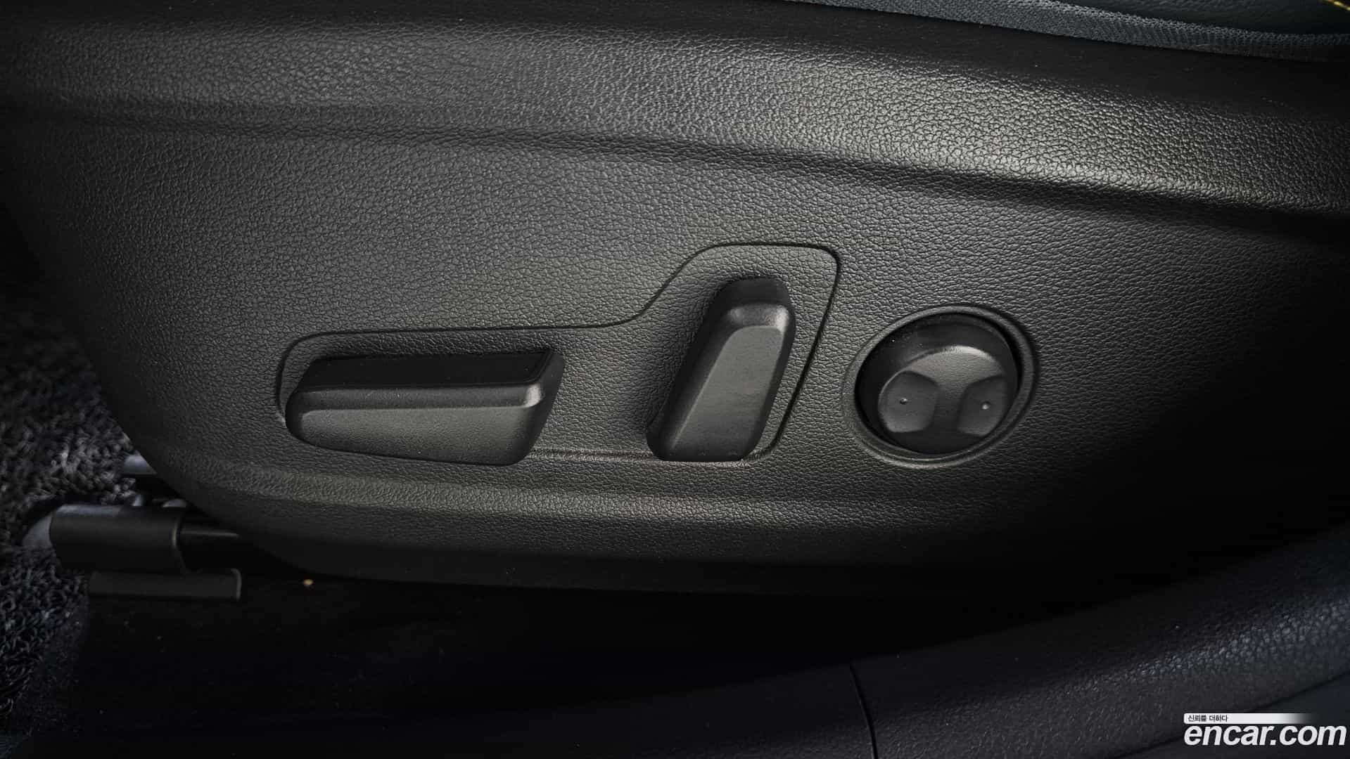Kona Hyundai 2018.11-OPTION-044