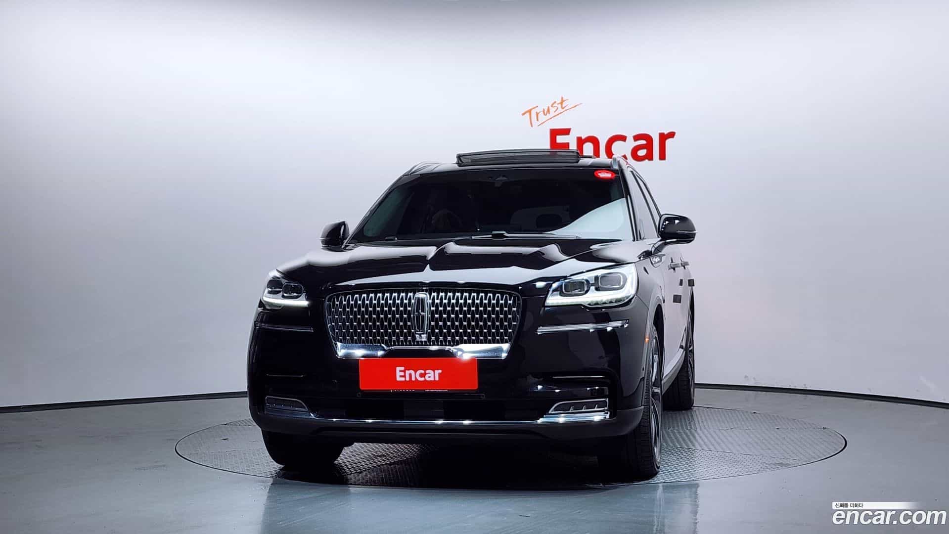 Aviator Lincoln 2021.9-OUTER-003