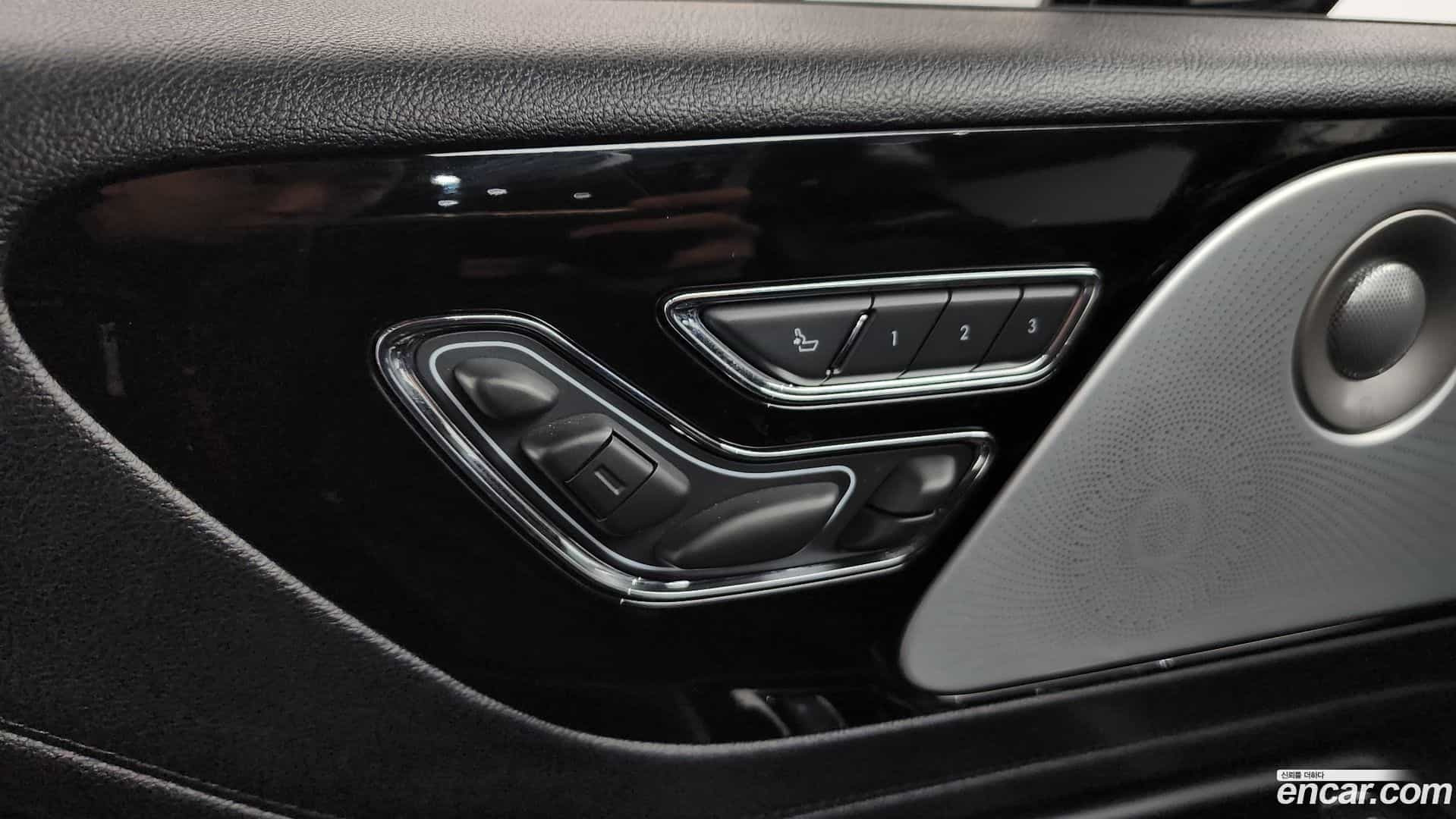 Aviator Lincoln 2021.9-OPTION-044