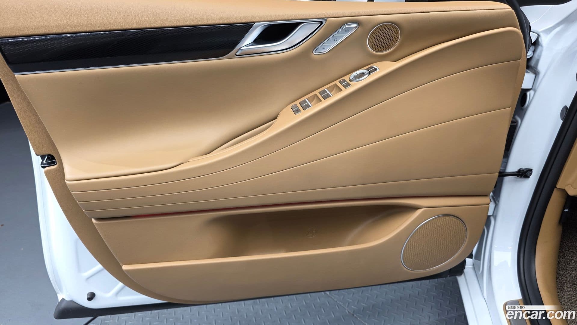 Main__Slider__Photo:G80 Genesis 2025.3-23