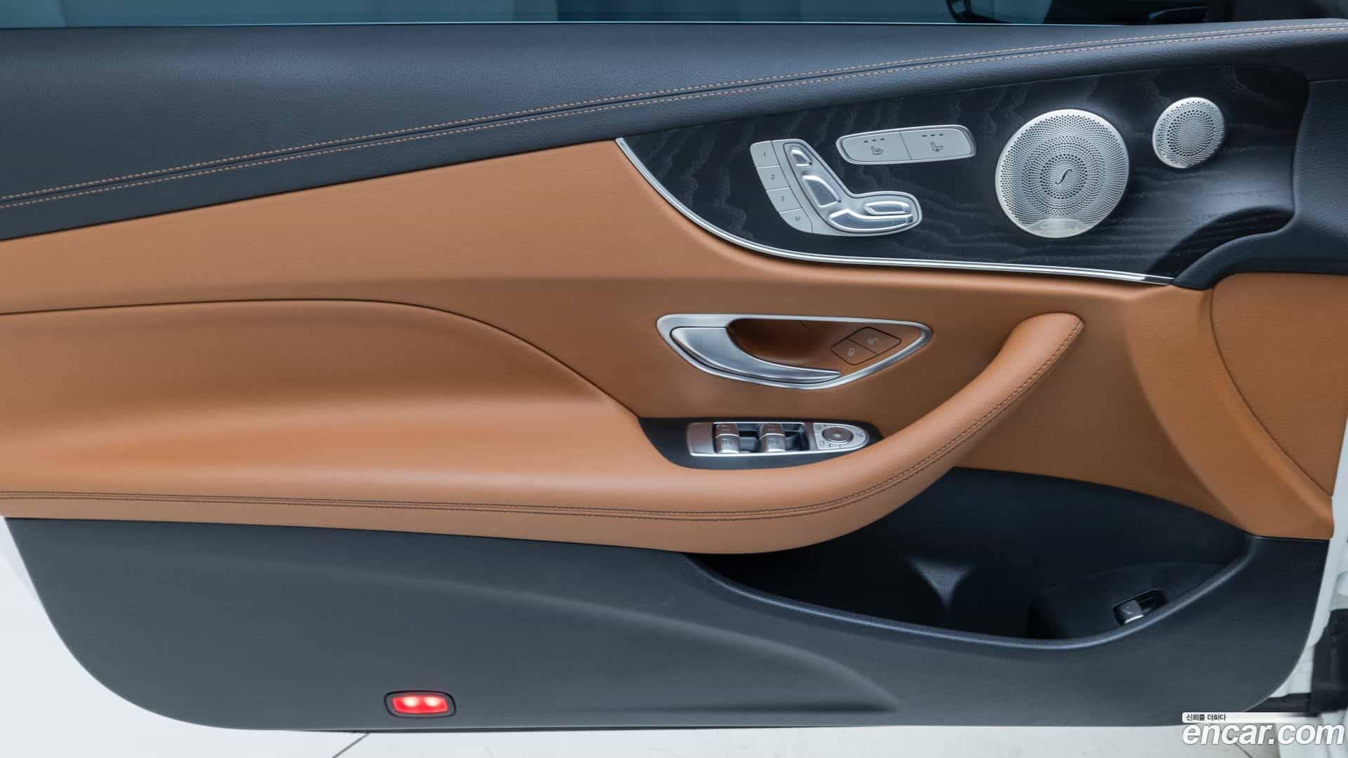 E-Class Mercedes-Benz 2023.4-OPTION-019