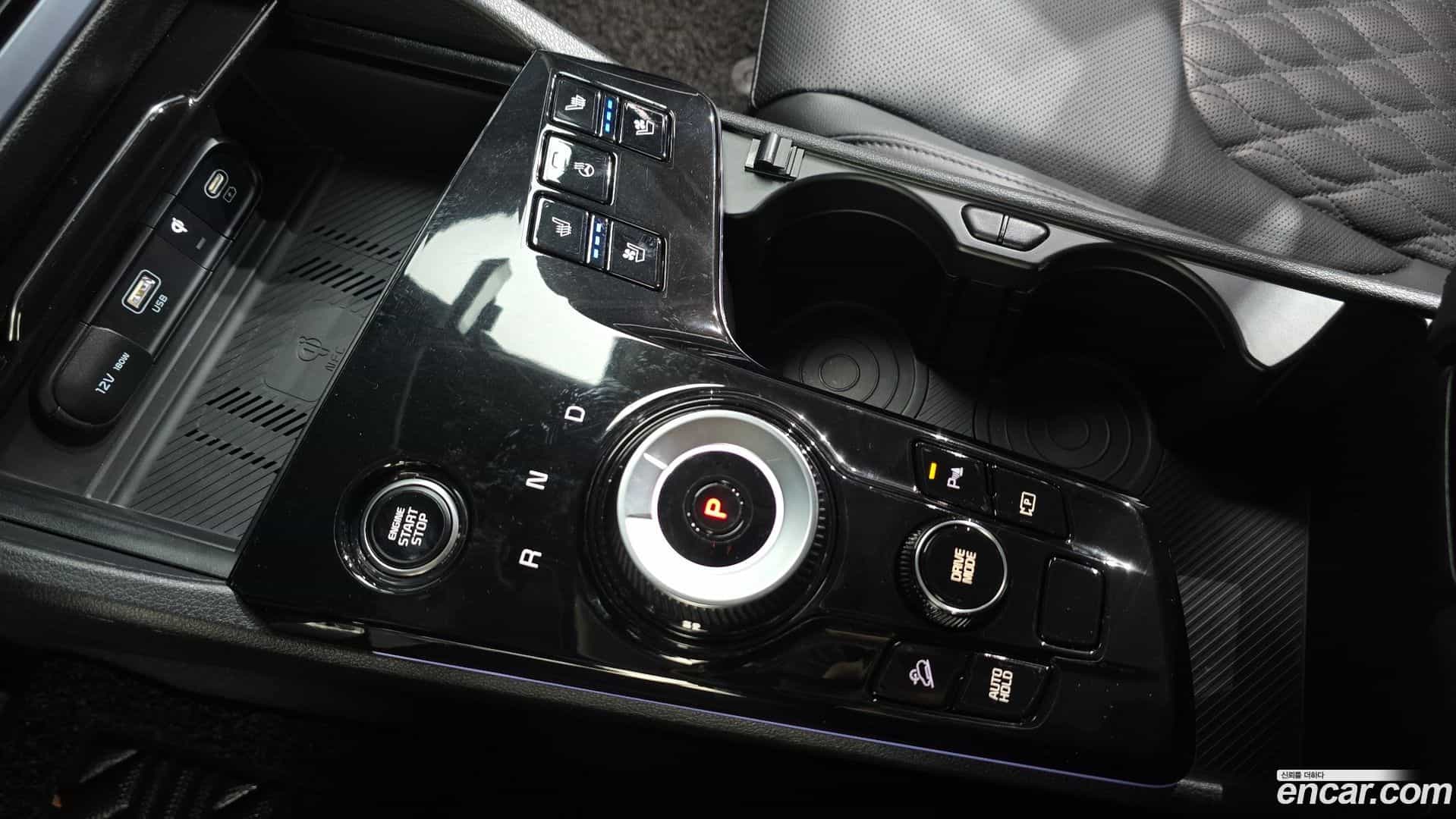 Sportage Kia 2022.2-INNER-009