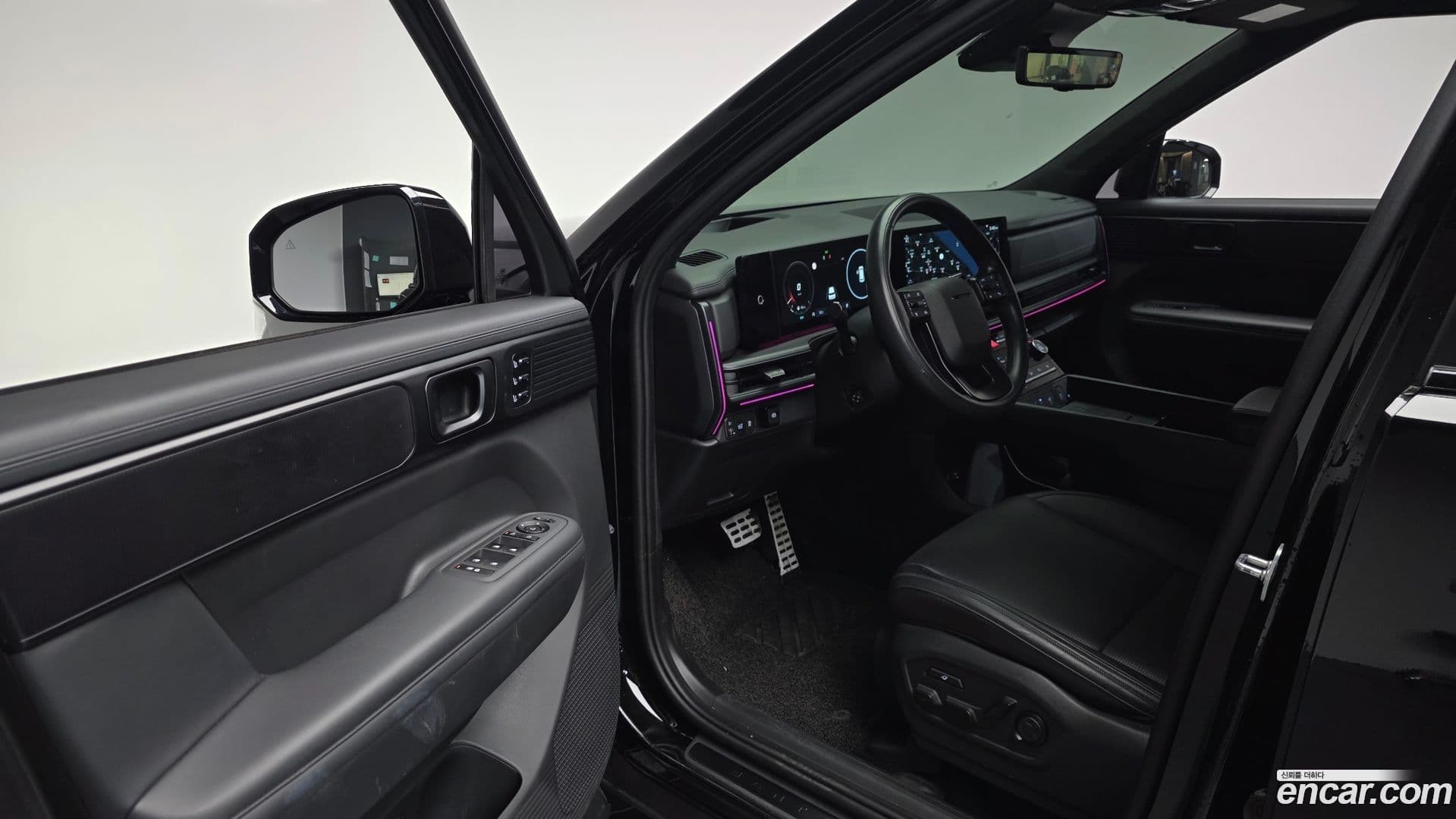 Main__Slider__Photo:Santafe Hyundai 2024.0-9
