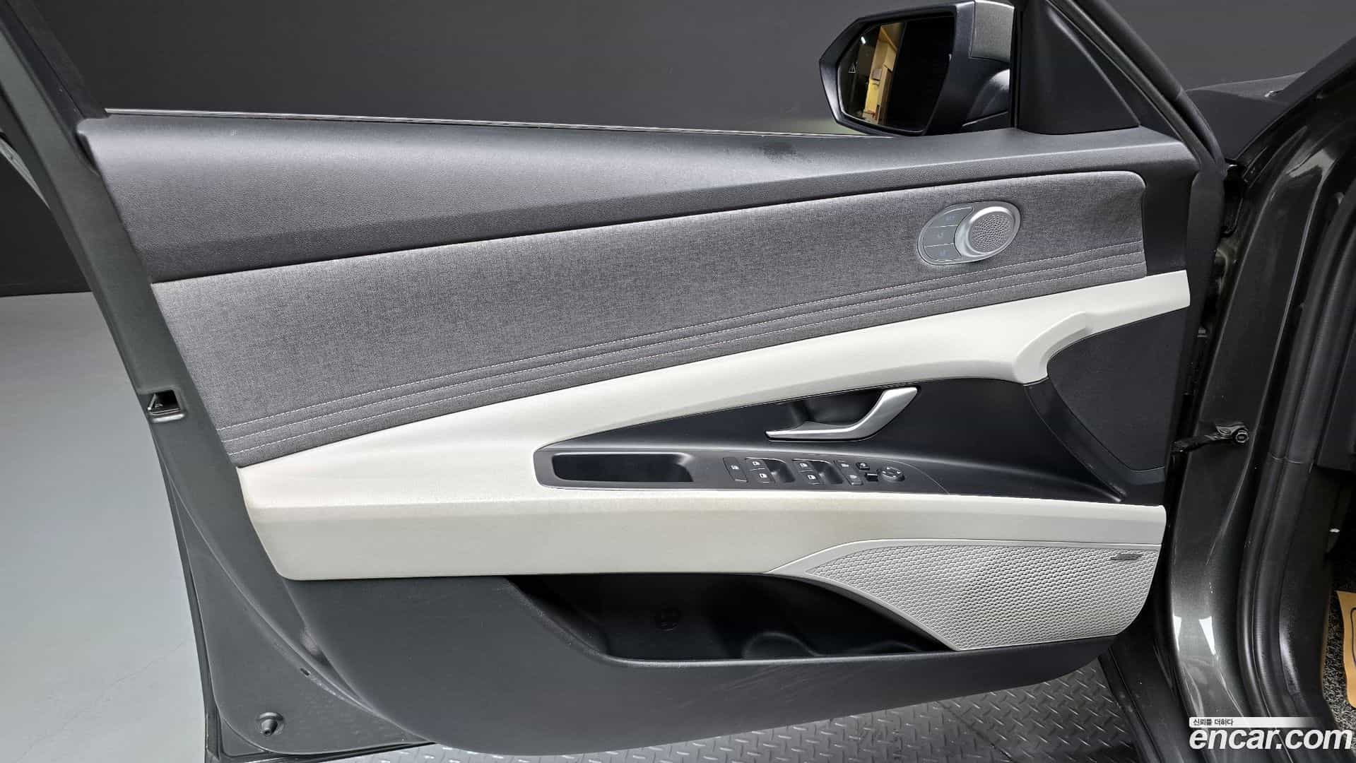 AVANTE Hyundai 2020.6-INNER-034