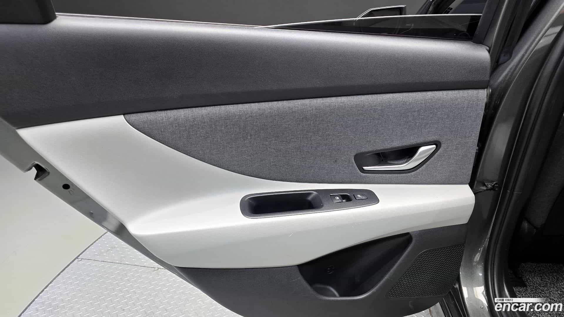 AVANTE Hyundai 2020.6-INNER-035