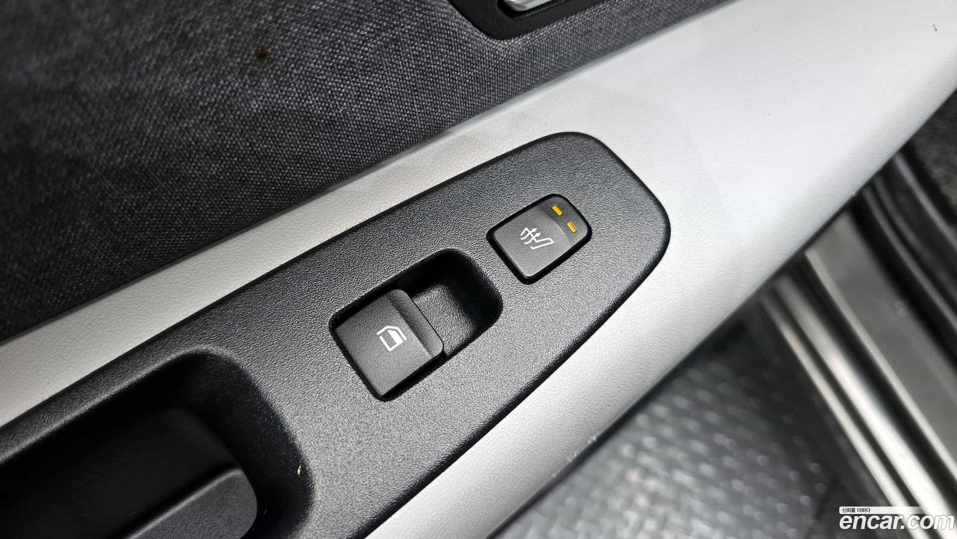 AVANTE Hyundai 2020.6-OPTION-043
