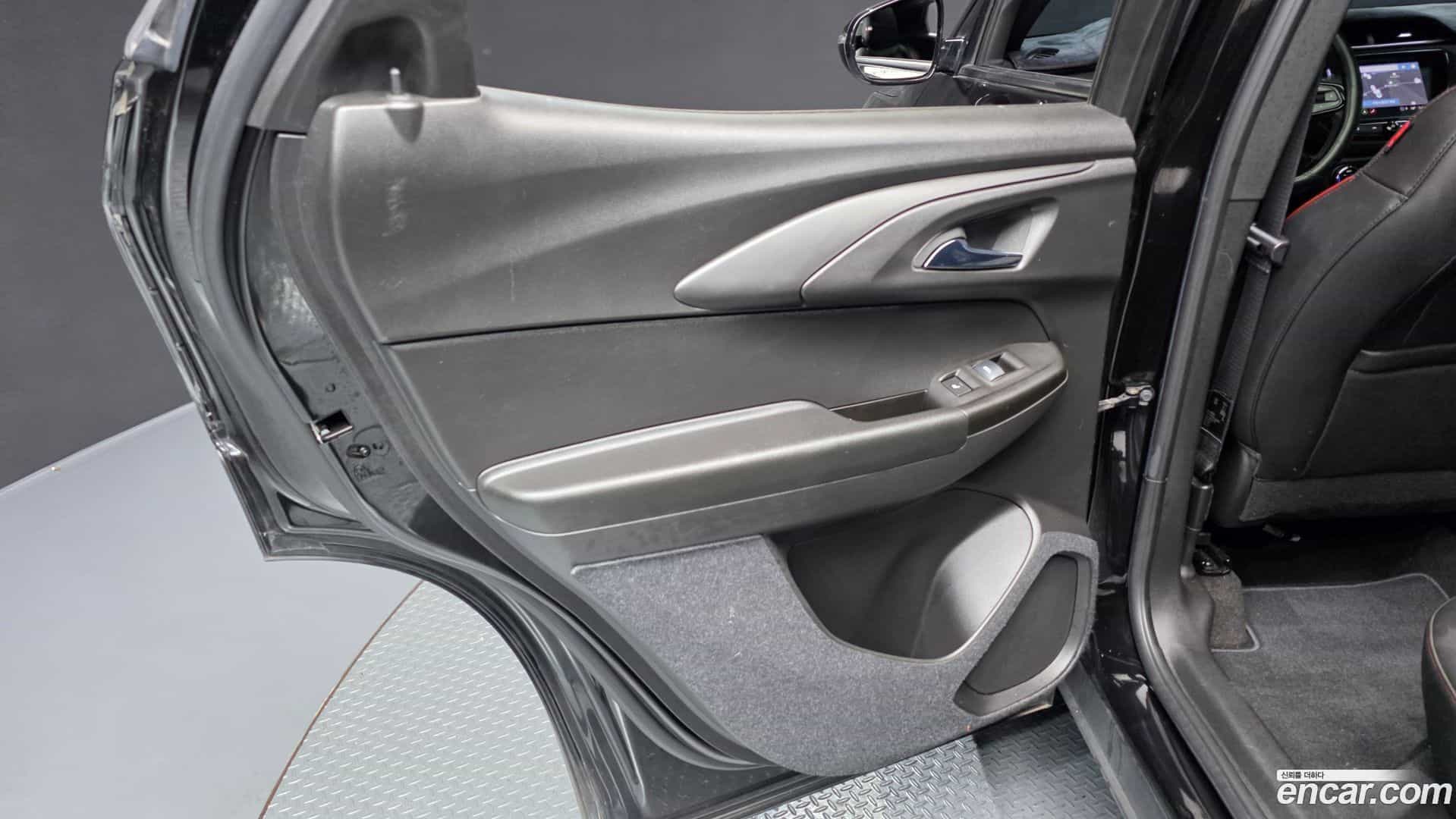 Trailblazer Chevrolet 2022.4-INNER-035