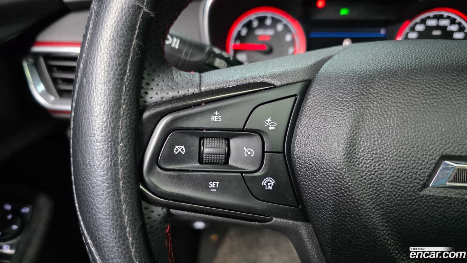 Trailblazer Chevrolet 2022.4-OPTION-044