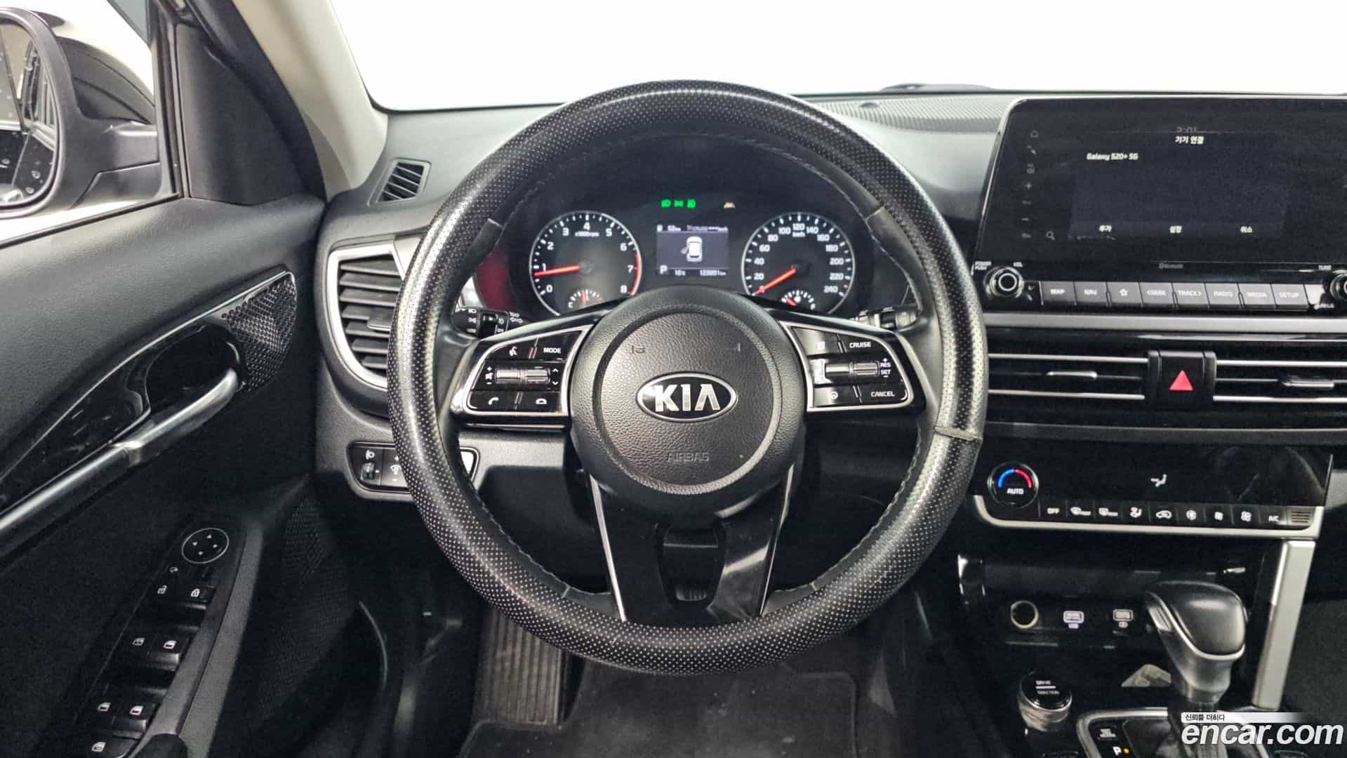 Seltos Kia 2021.3-OPTION-017