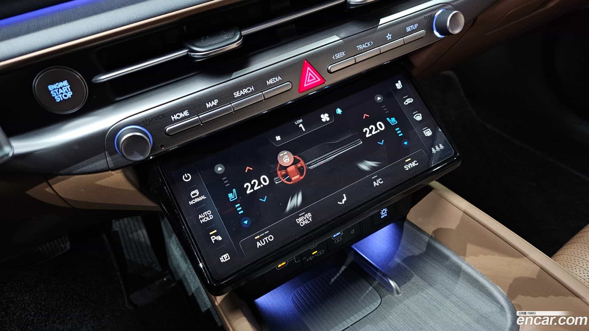 Grandeur Hyundai 2023.11-OPTION-041