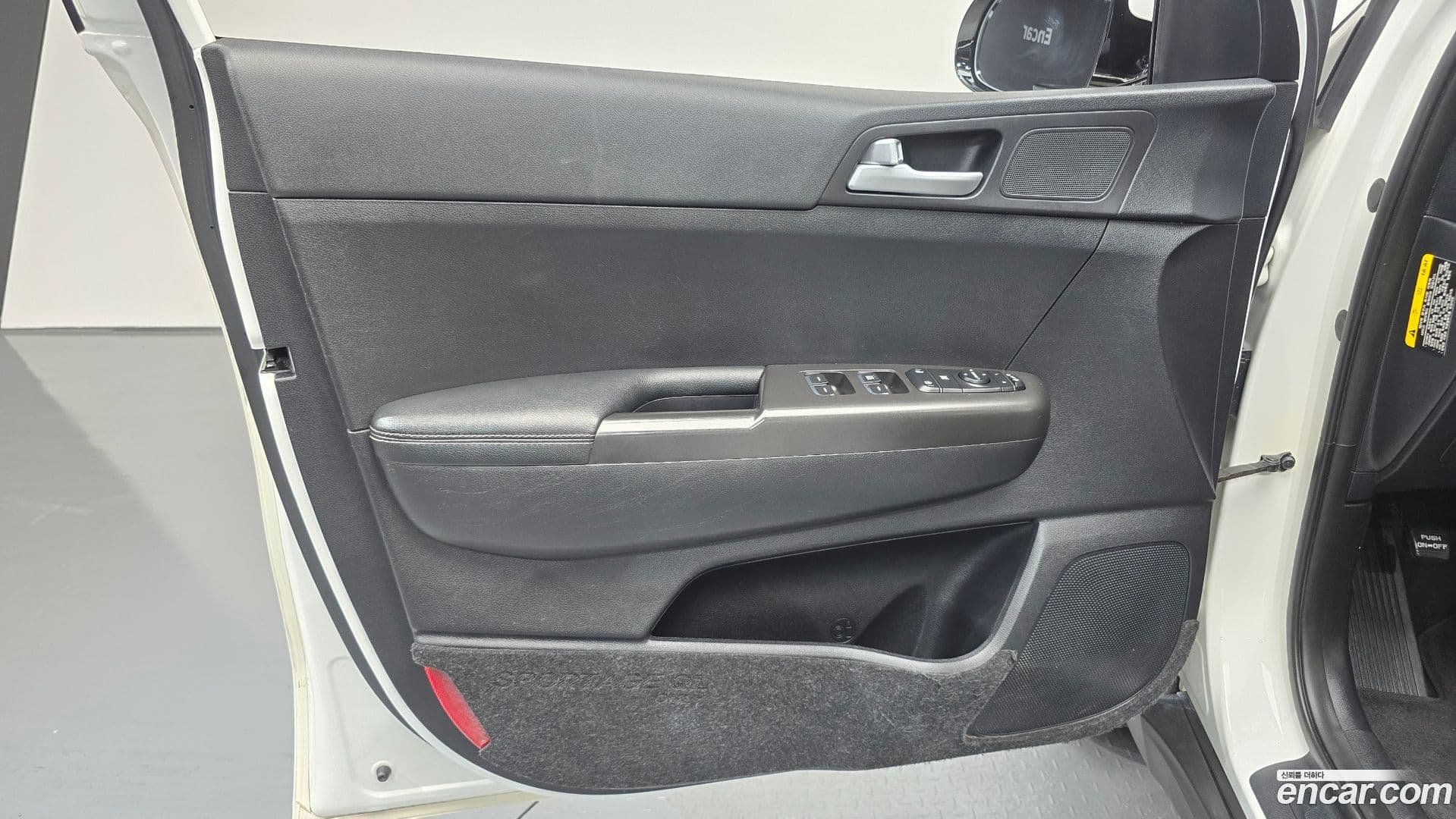 Main__Slider__Photo:Sportage Kia 2016.2-23