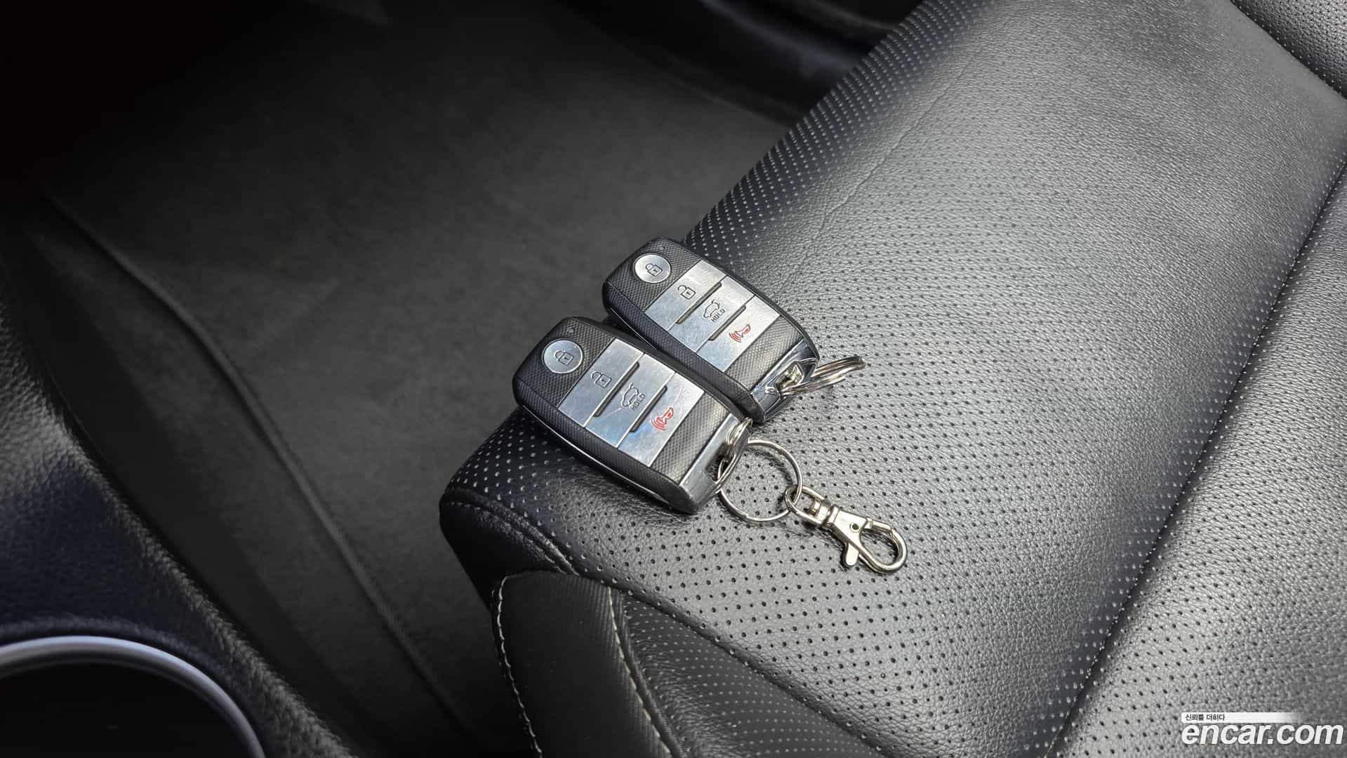 Sportage Kia 2016.2-OPTION-044