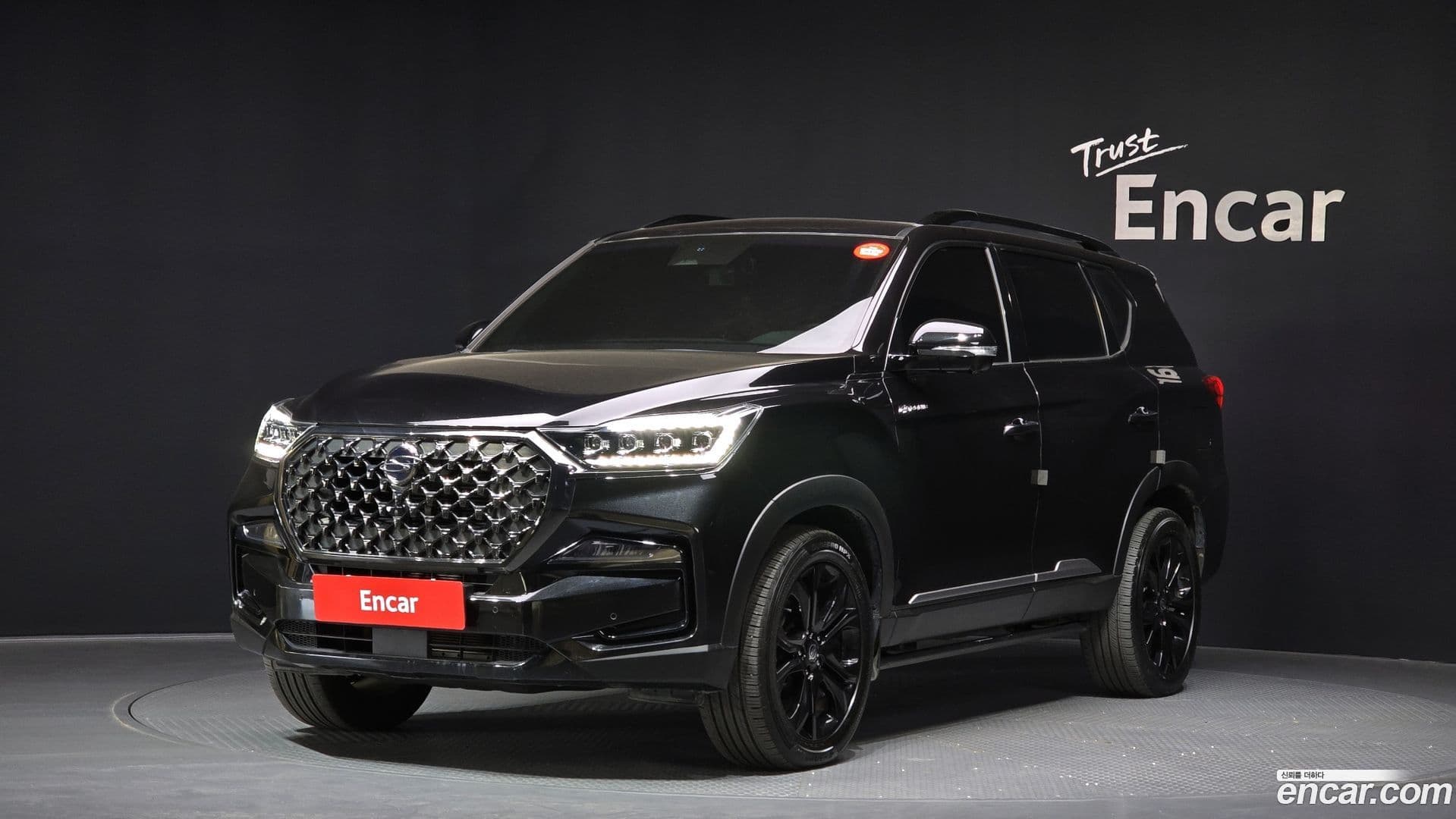Main__Slider__Photo:Rexton KG Mobility 2020.10-0