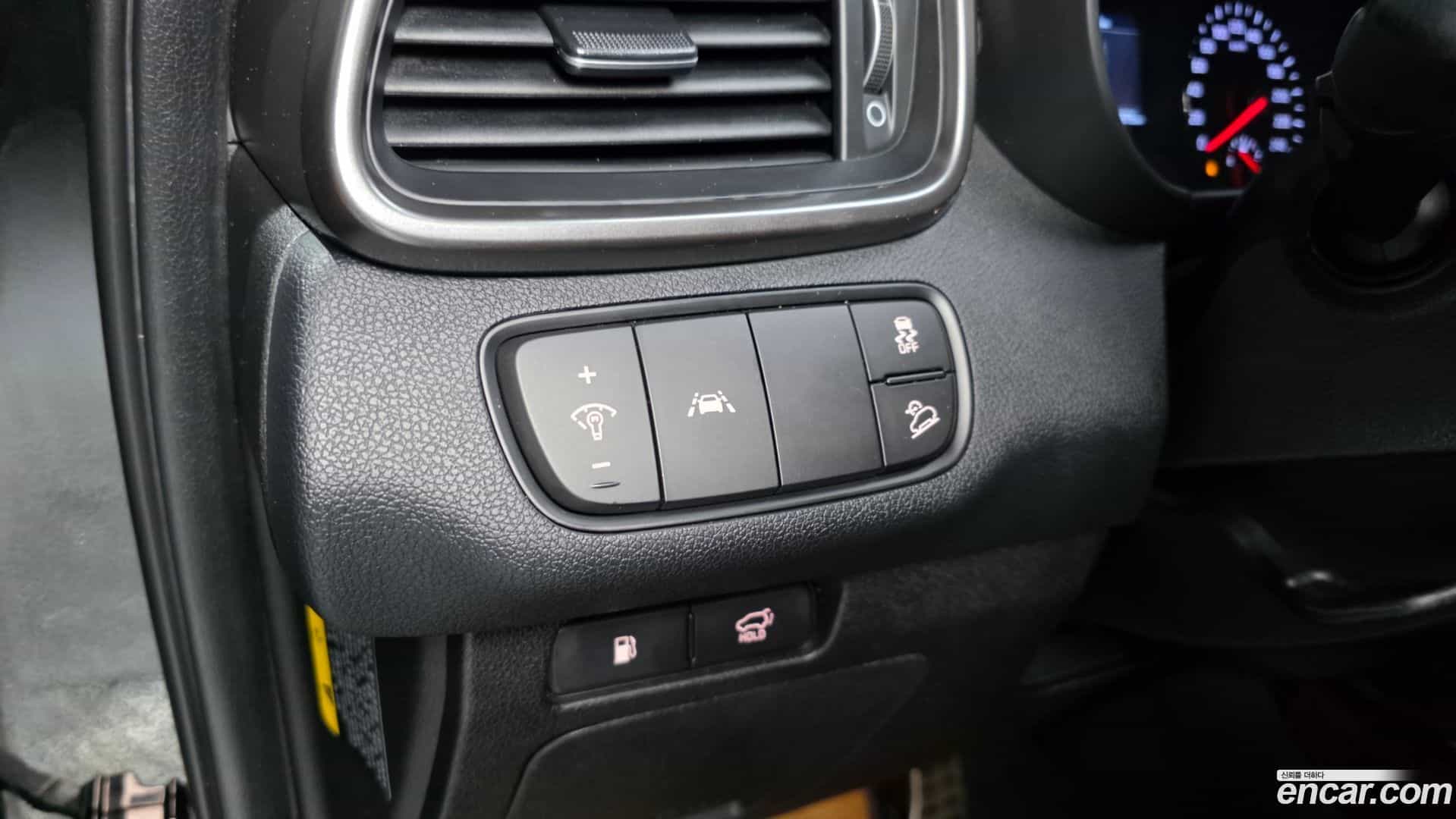 Sorento Kia 2018.5-OPTION-021