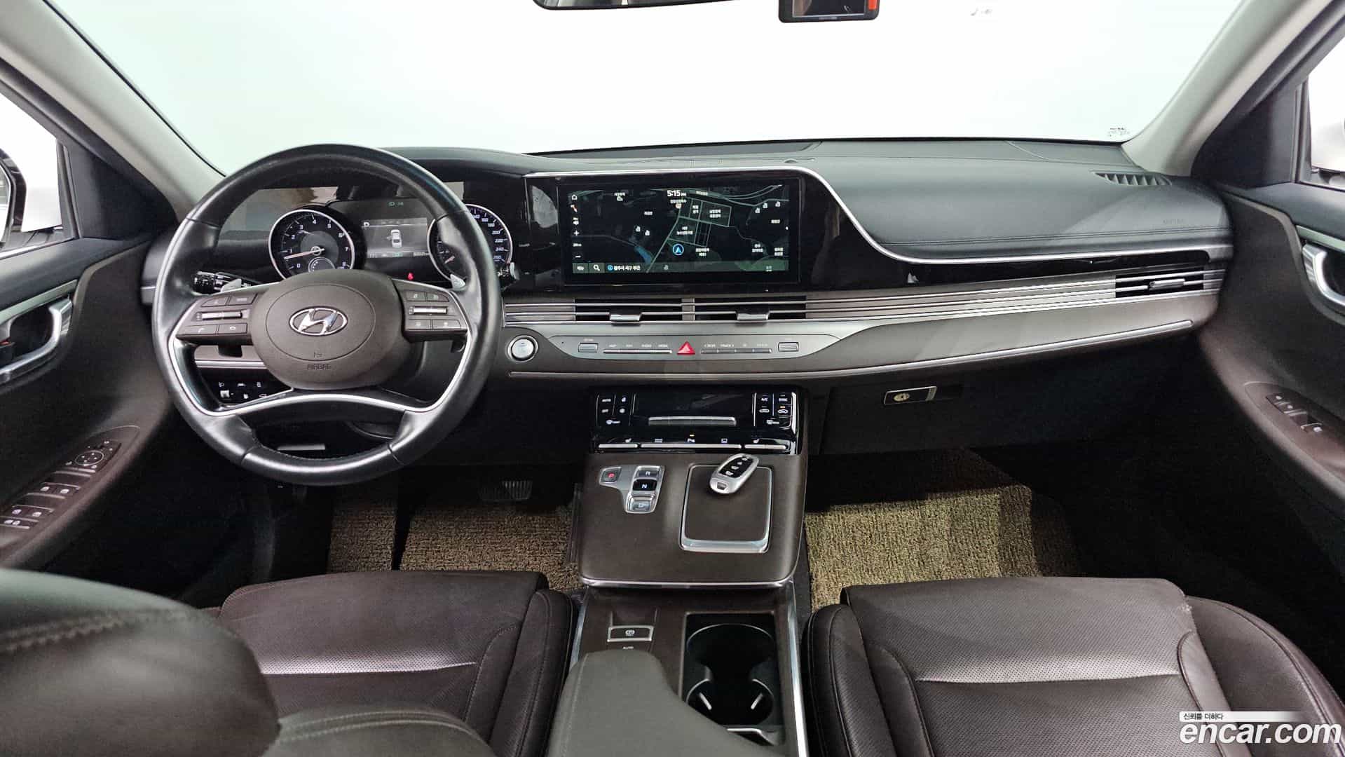 Grandeur Hyundai 2020.1-INNER-007