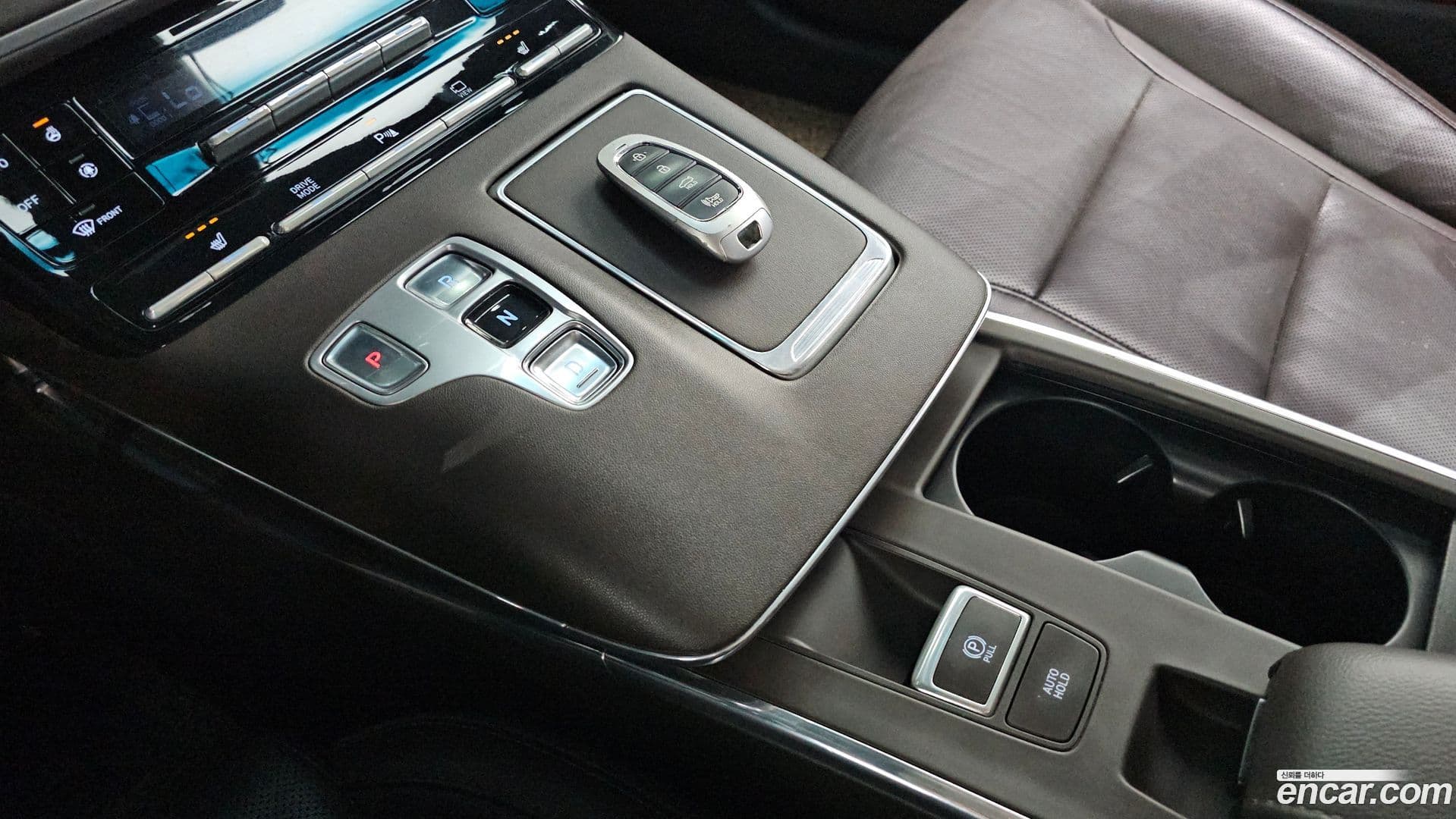 Main__Slider__Photo:Grandeur Hyundai 2020.1-8