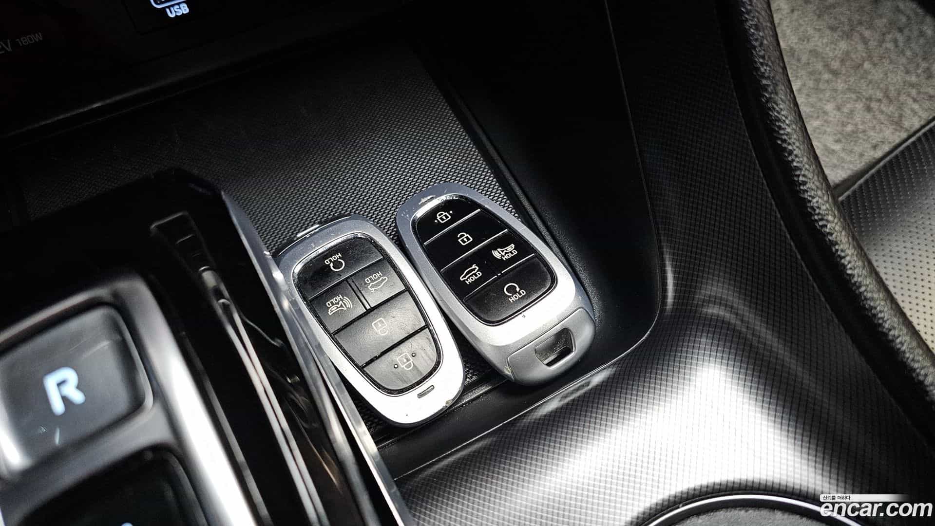 Sonata Hyundai 2019.3-OPTION-016