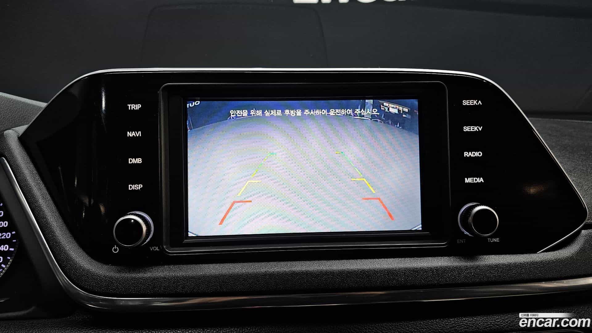 Sonata Hyundai 2019.3-OPTION-018