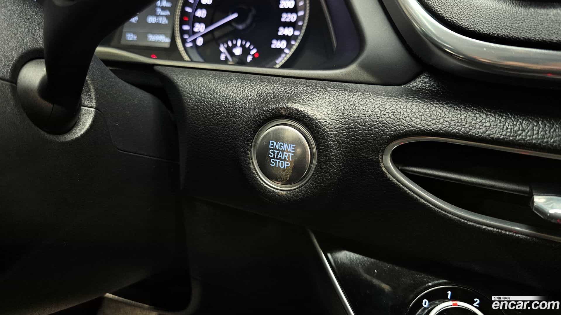 Sonata Hyundai 2019.3-OPTION-024